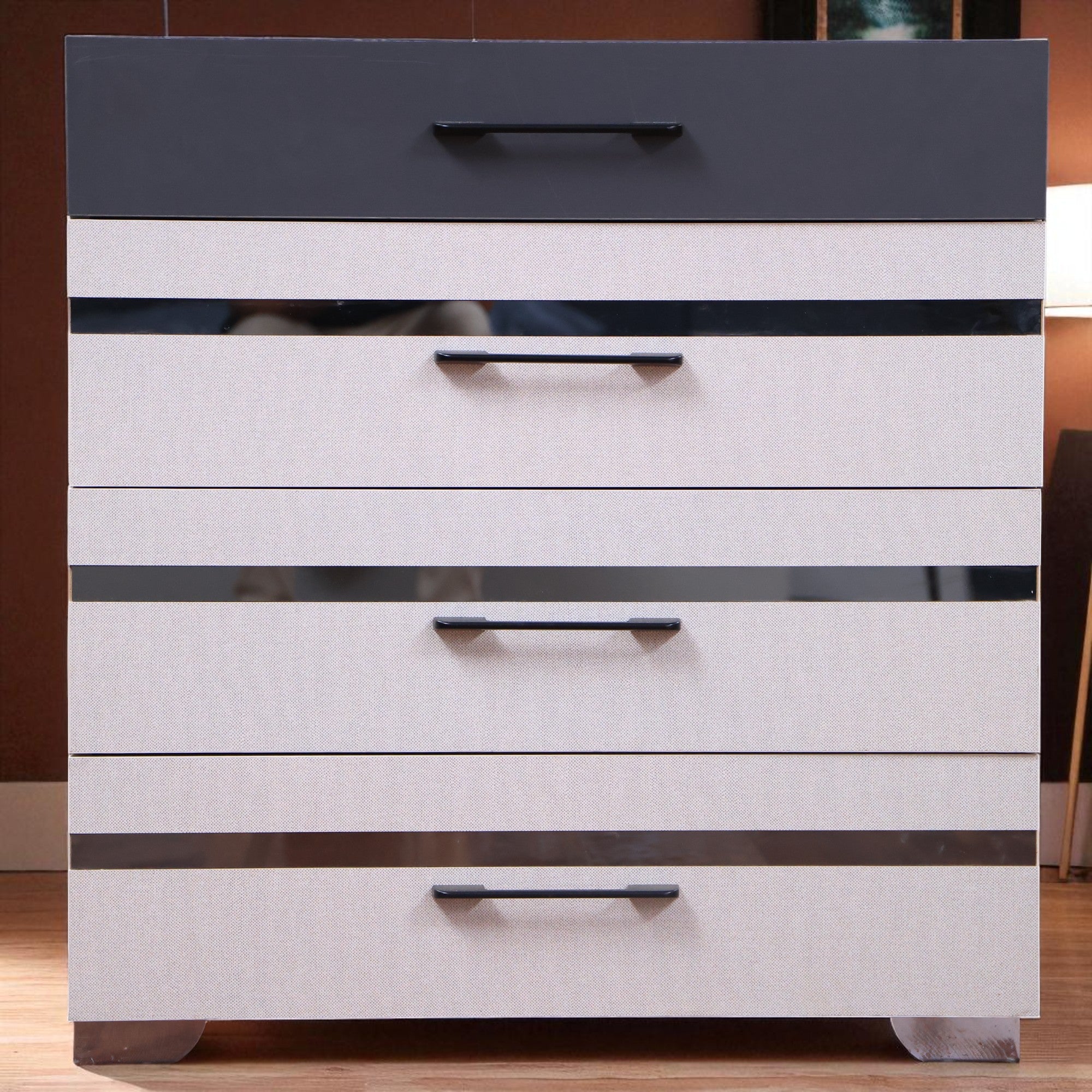 T235 غرفة نوم ماستر