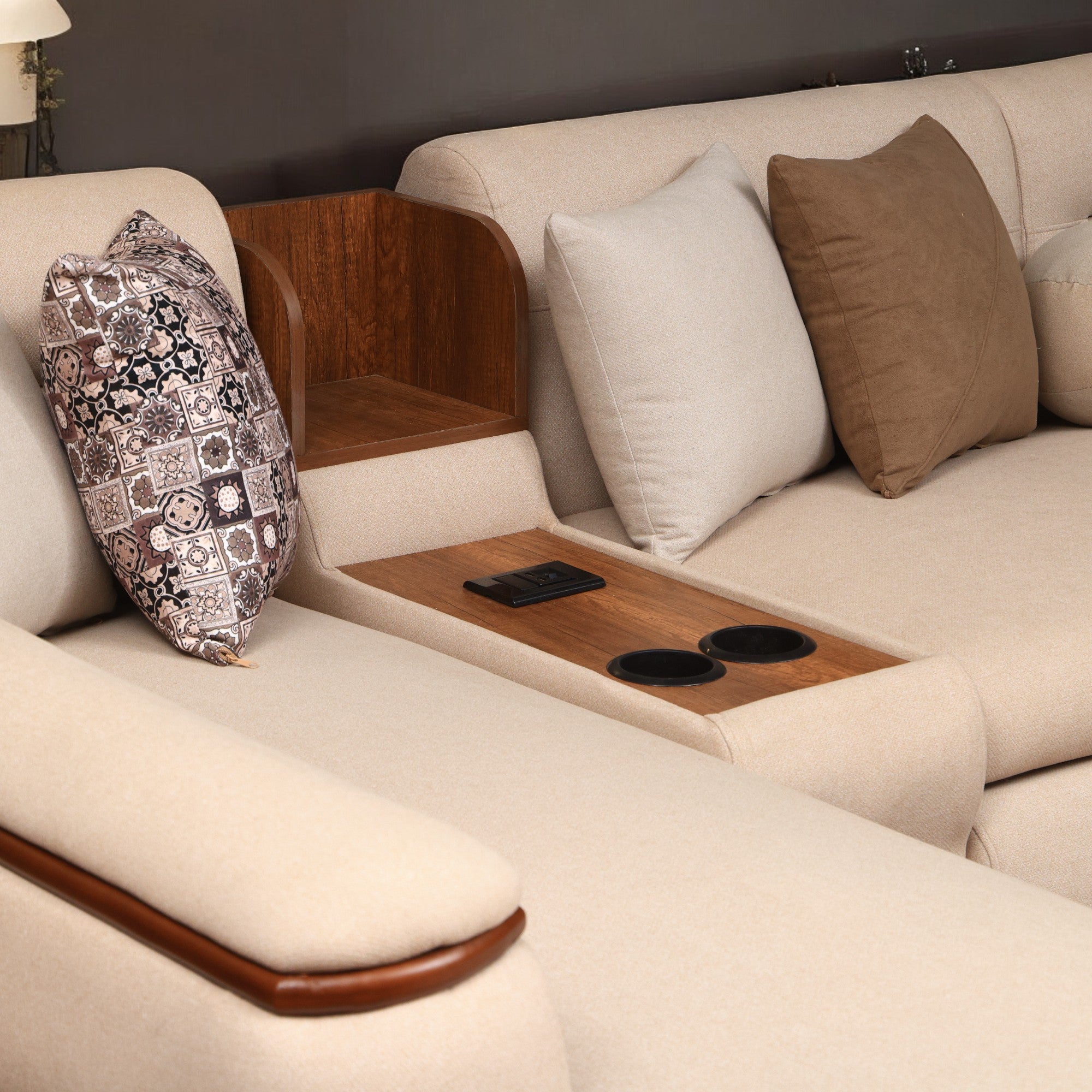 ركنة سرير وسحارة T292