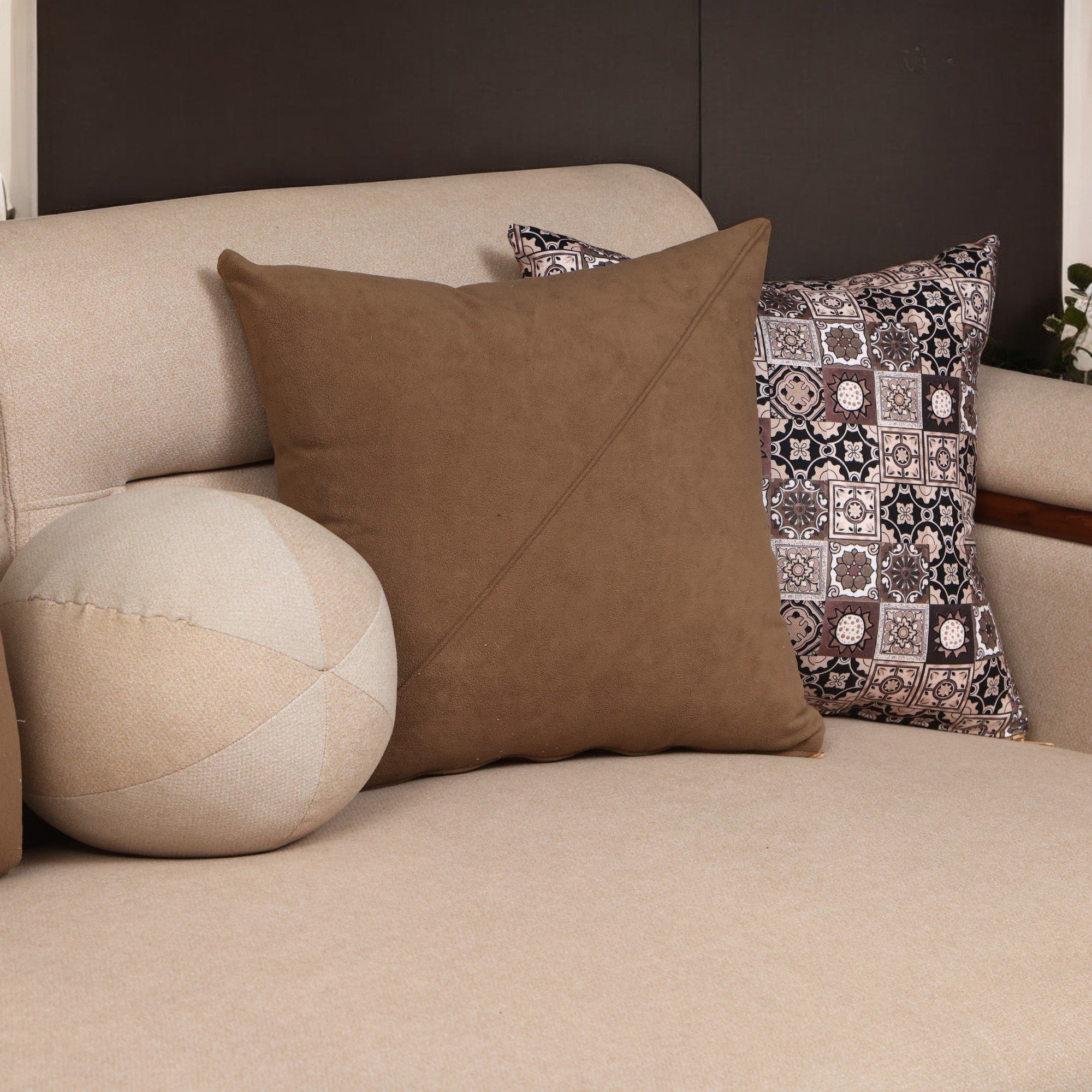 ركنة سرير وسحارة T292