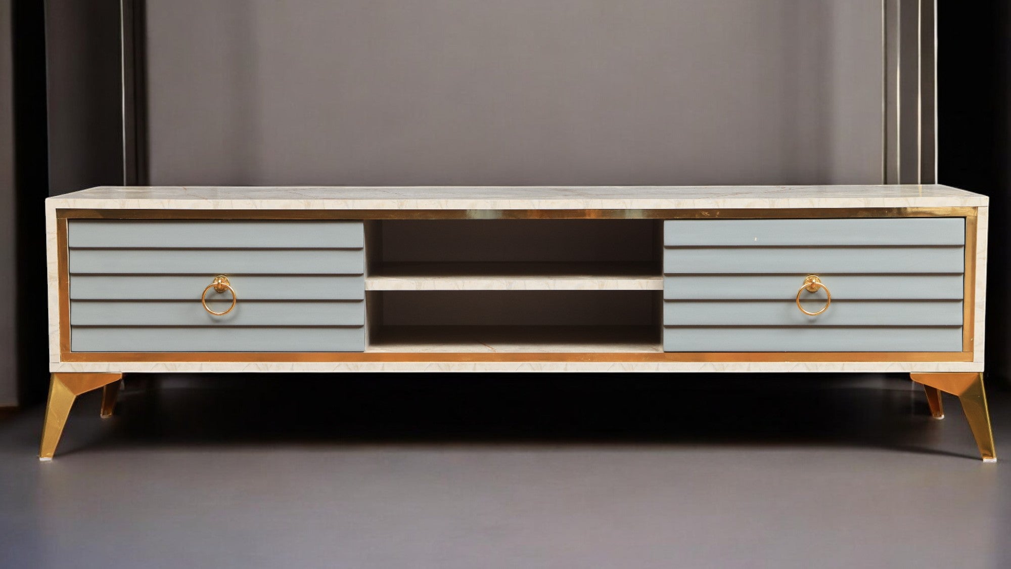 ترابيزة تليفزيون 195