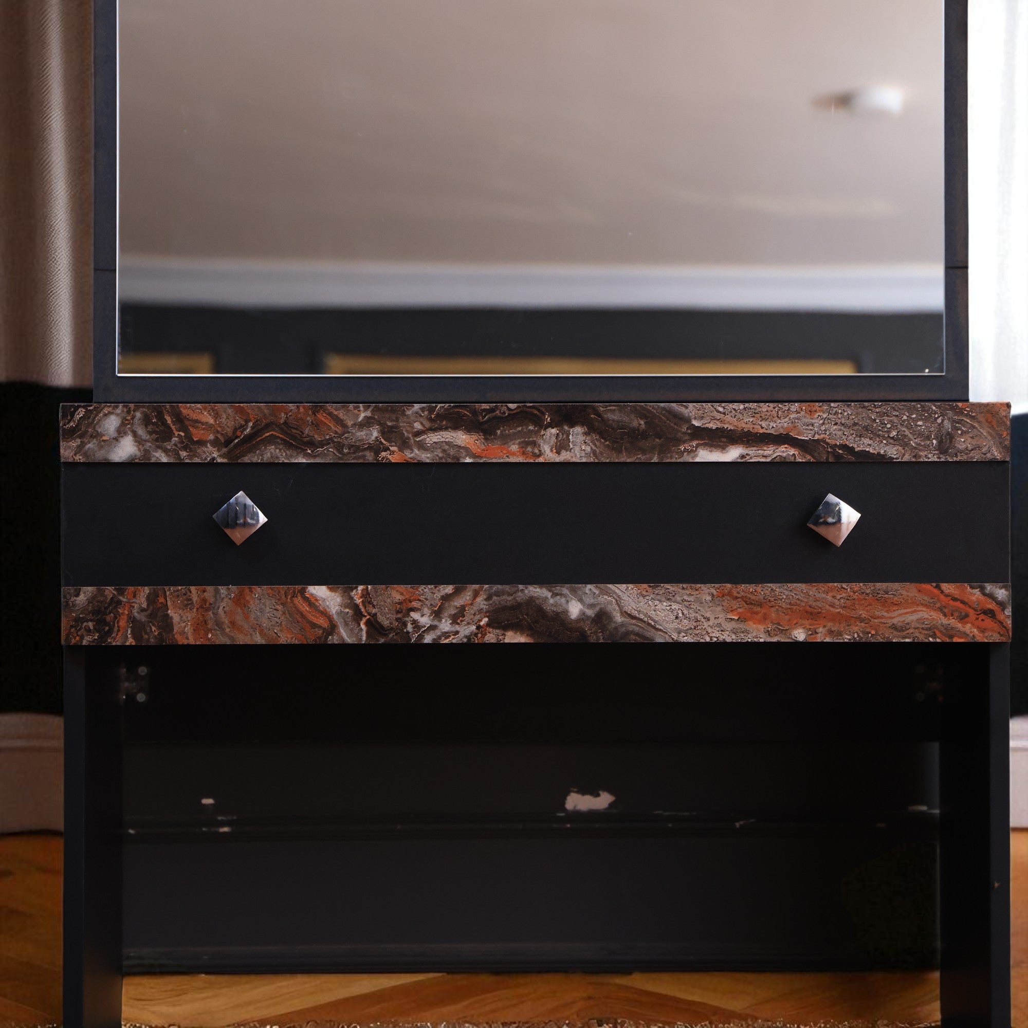 غرفة نوم ماستر T342