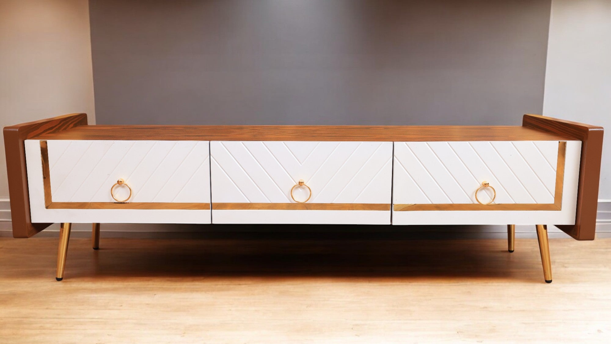 ترابيزة تليفزيون 145