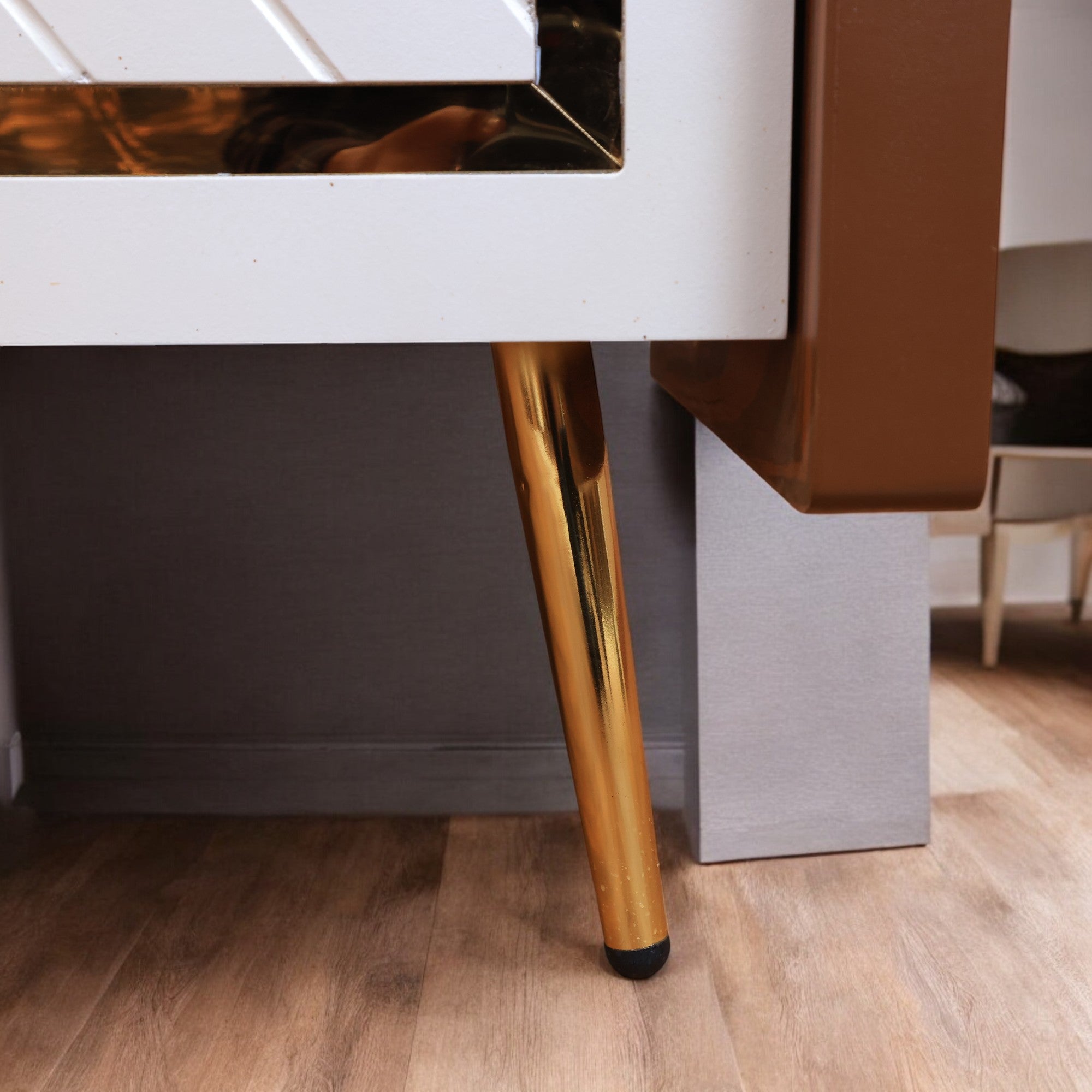 ترابيزة تليفزيون 145