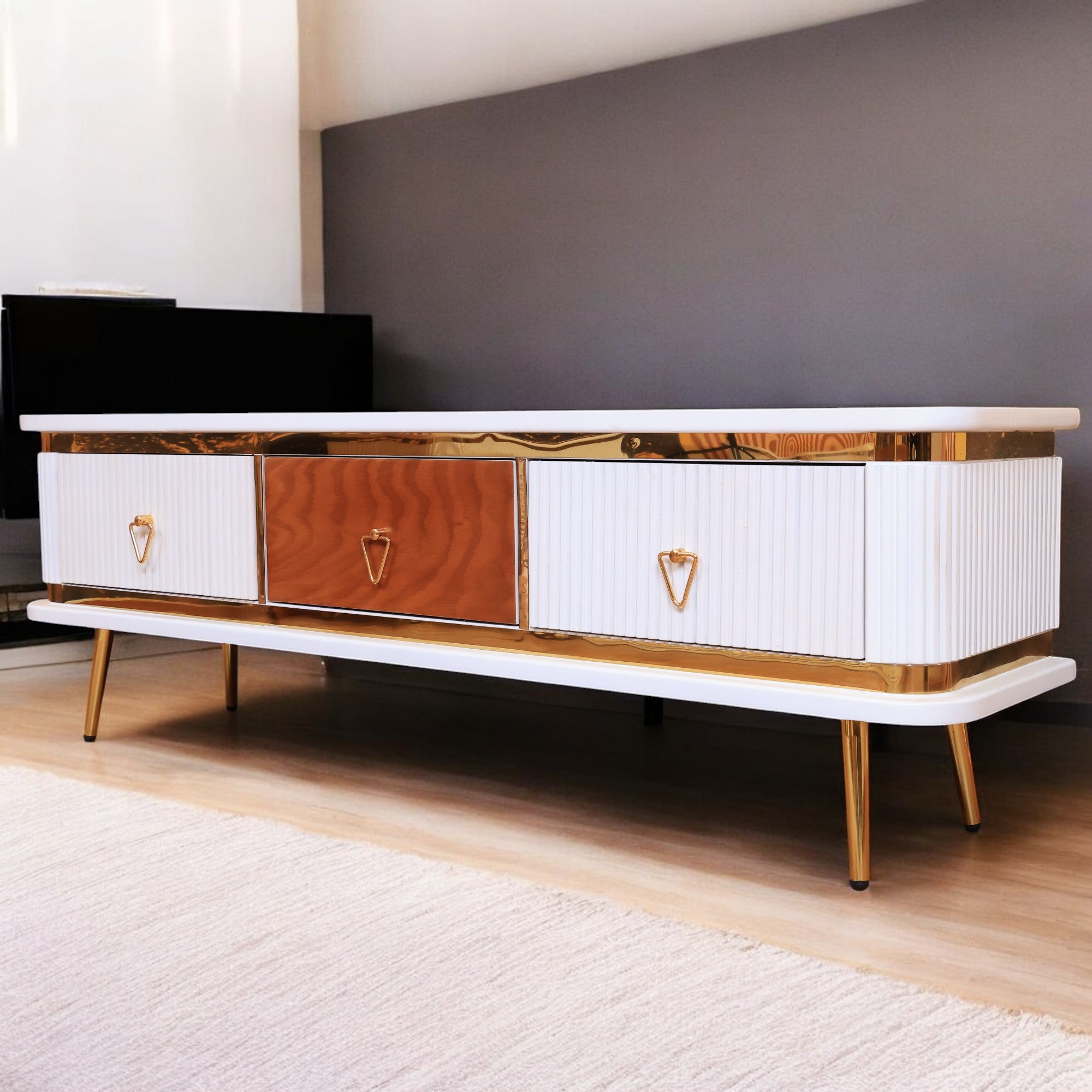 ترابيزة تليفزيون 146