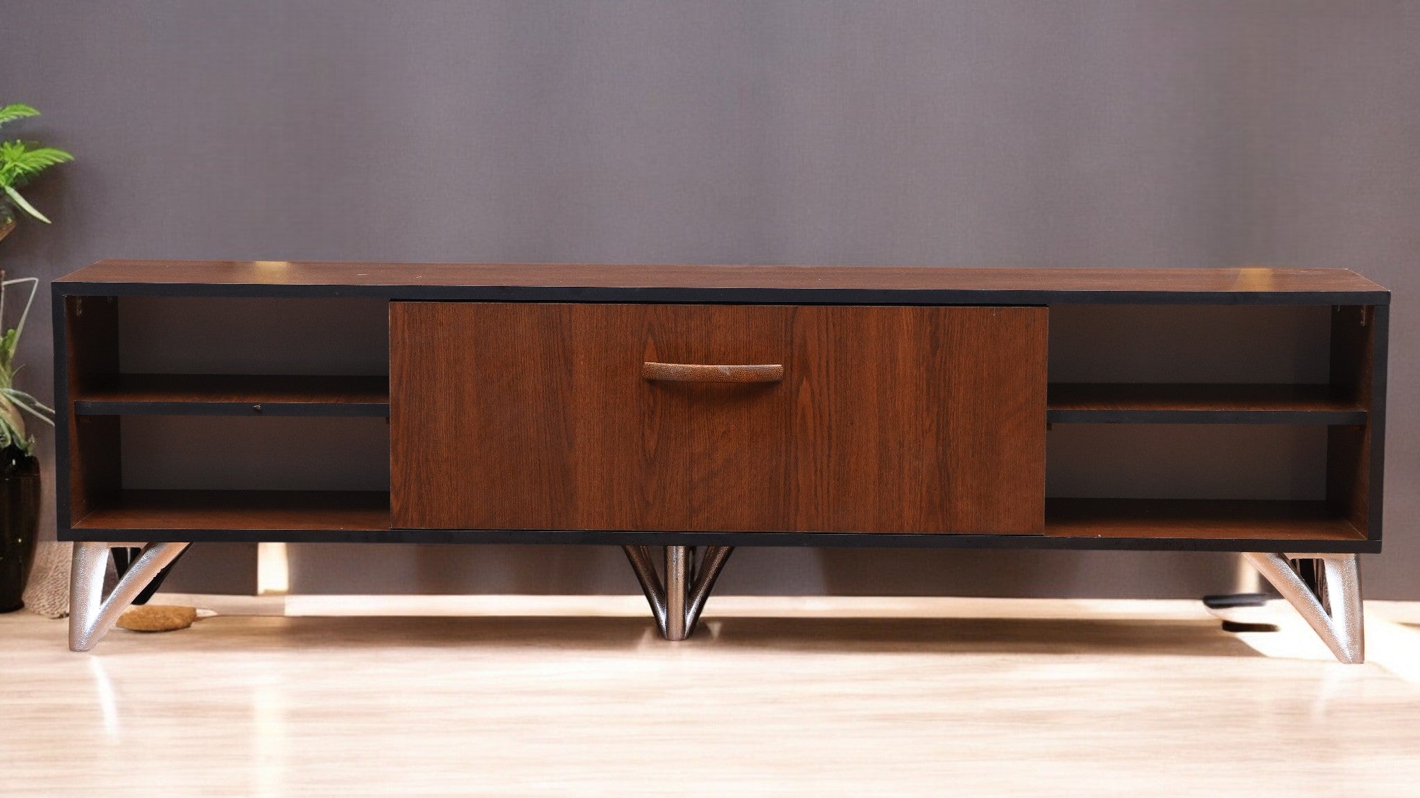 ترابيزة تليفزيون 186