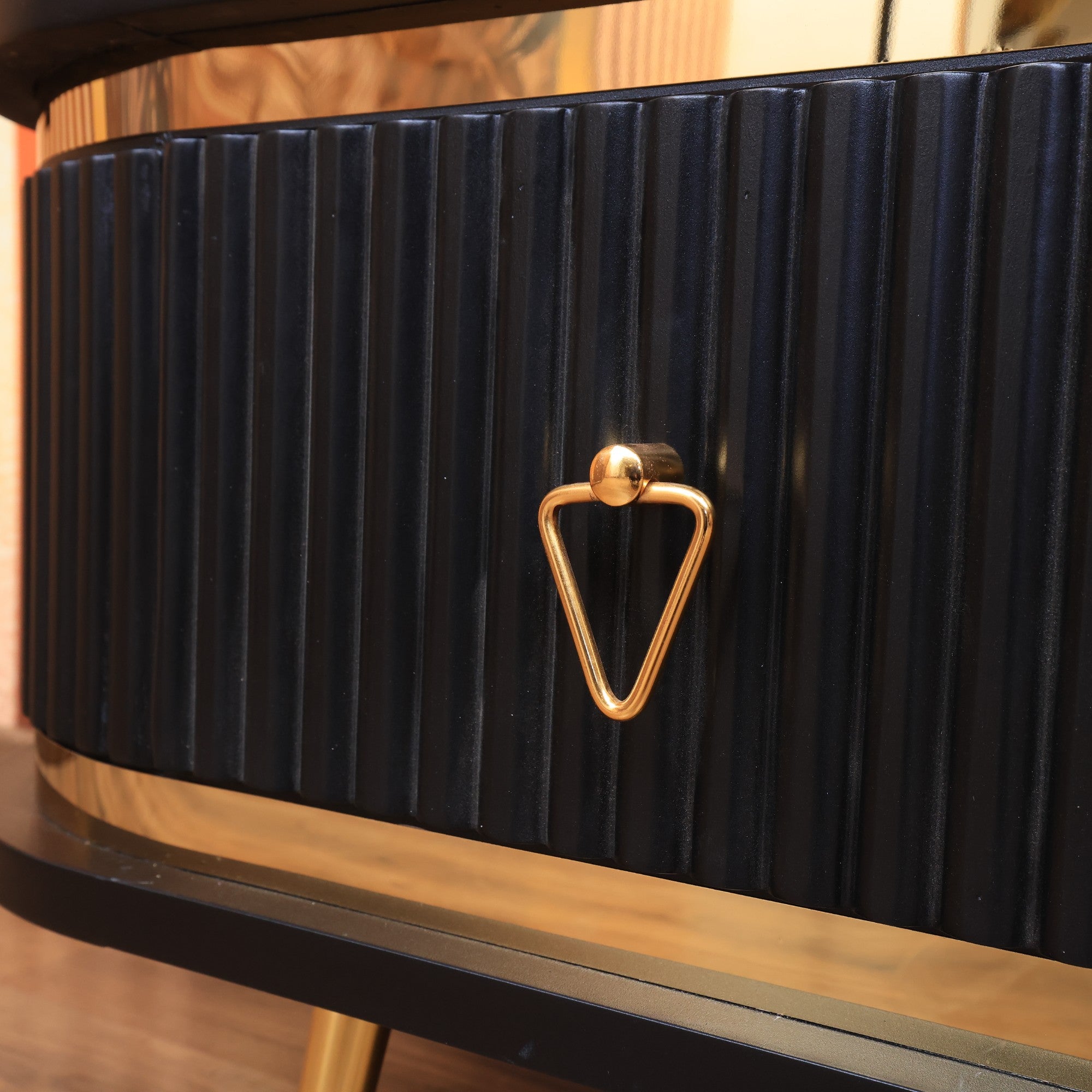 ترابيزة تليفزيون 149