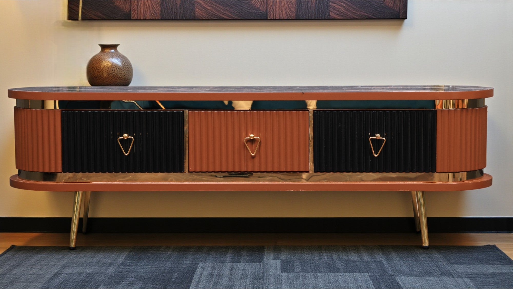 ترابيزة تليفزيون 179