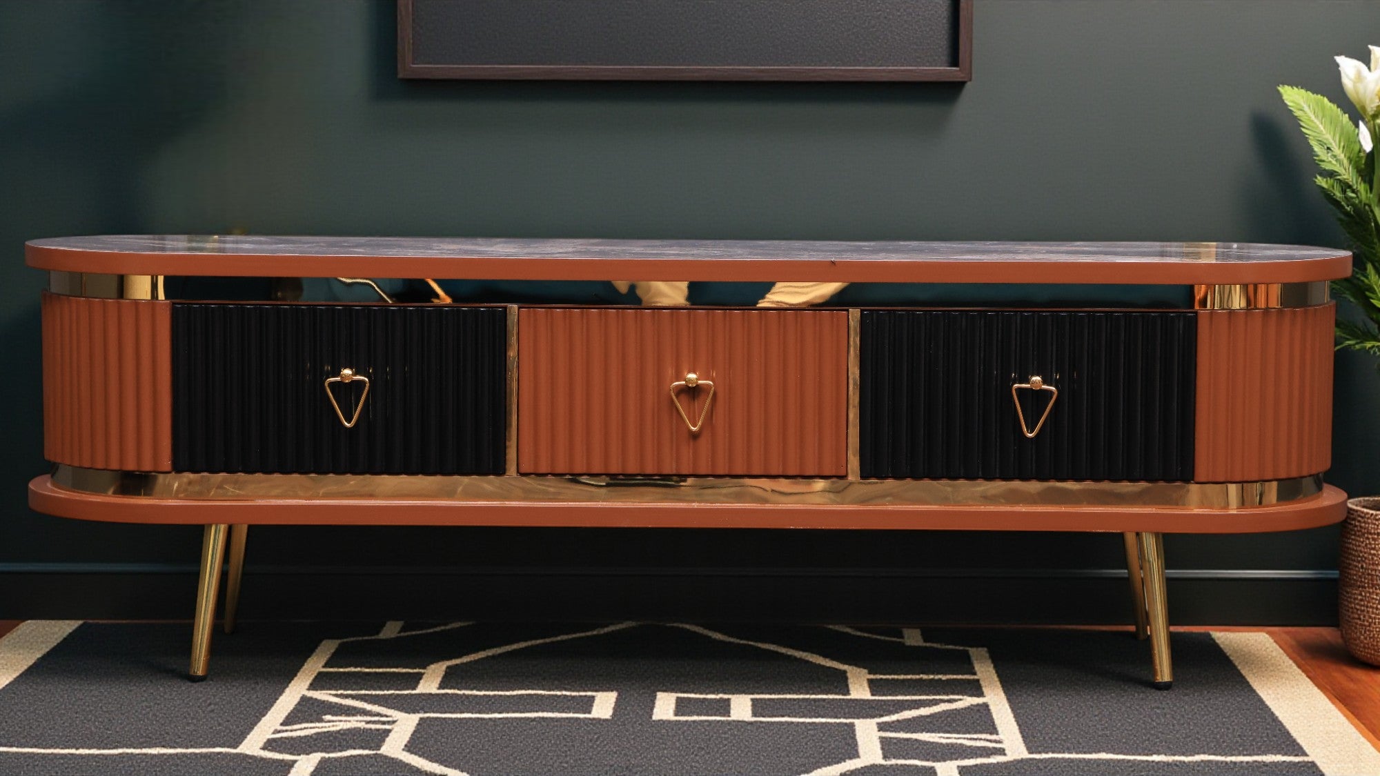 ترابيزة تليفزيون 179