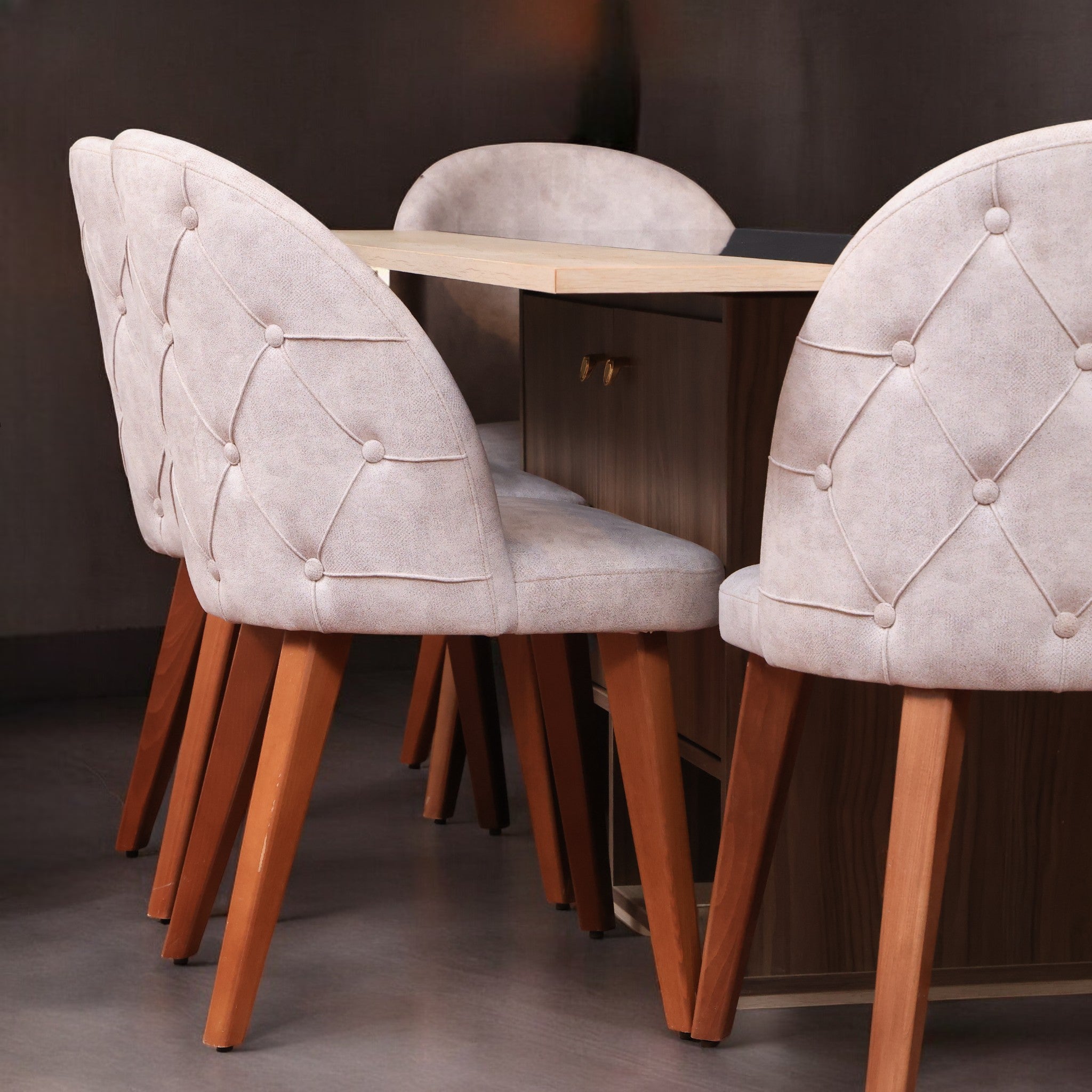 غرفة سفرة 339