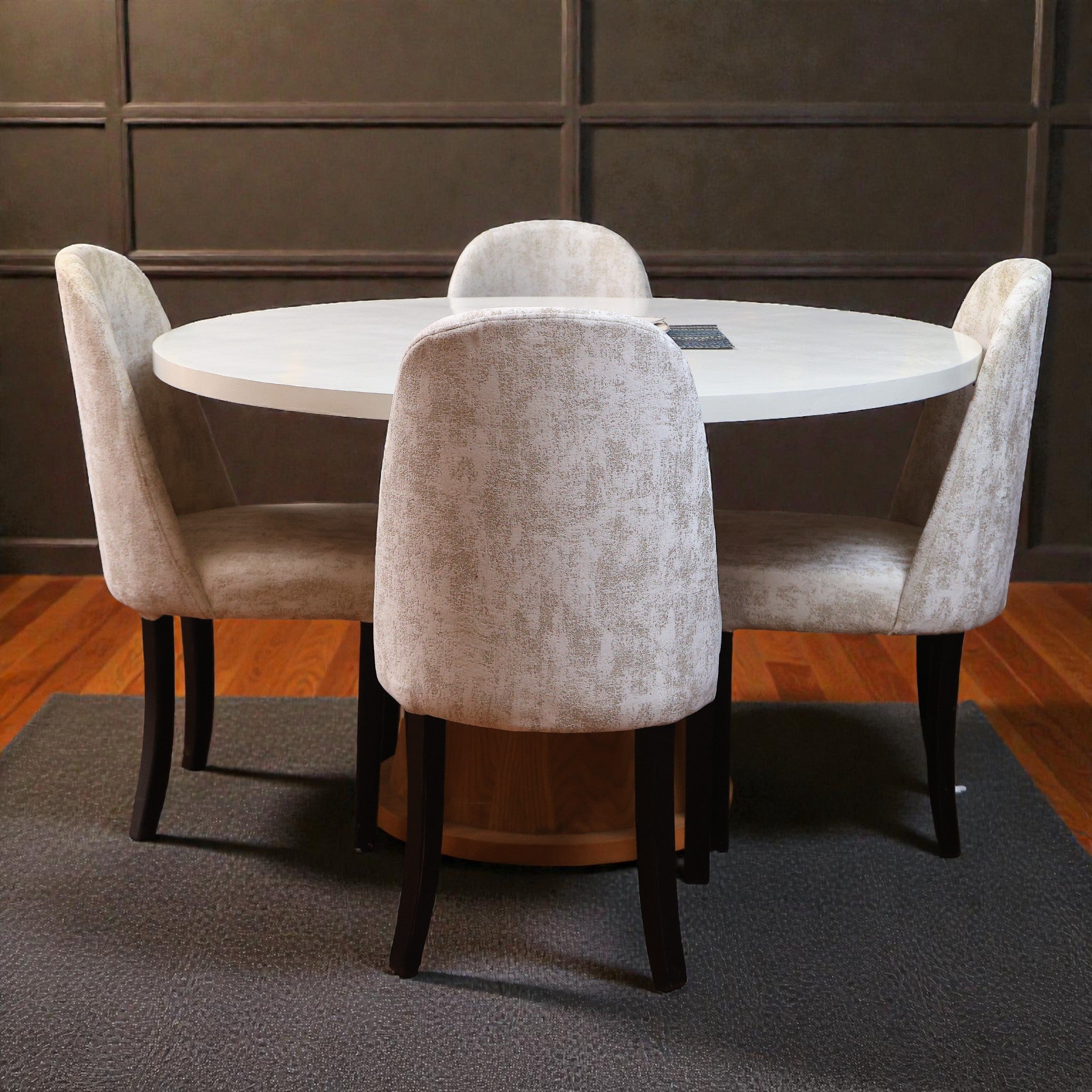 ترابيزة سفرة 647