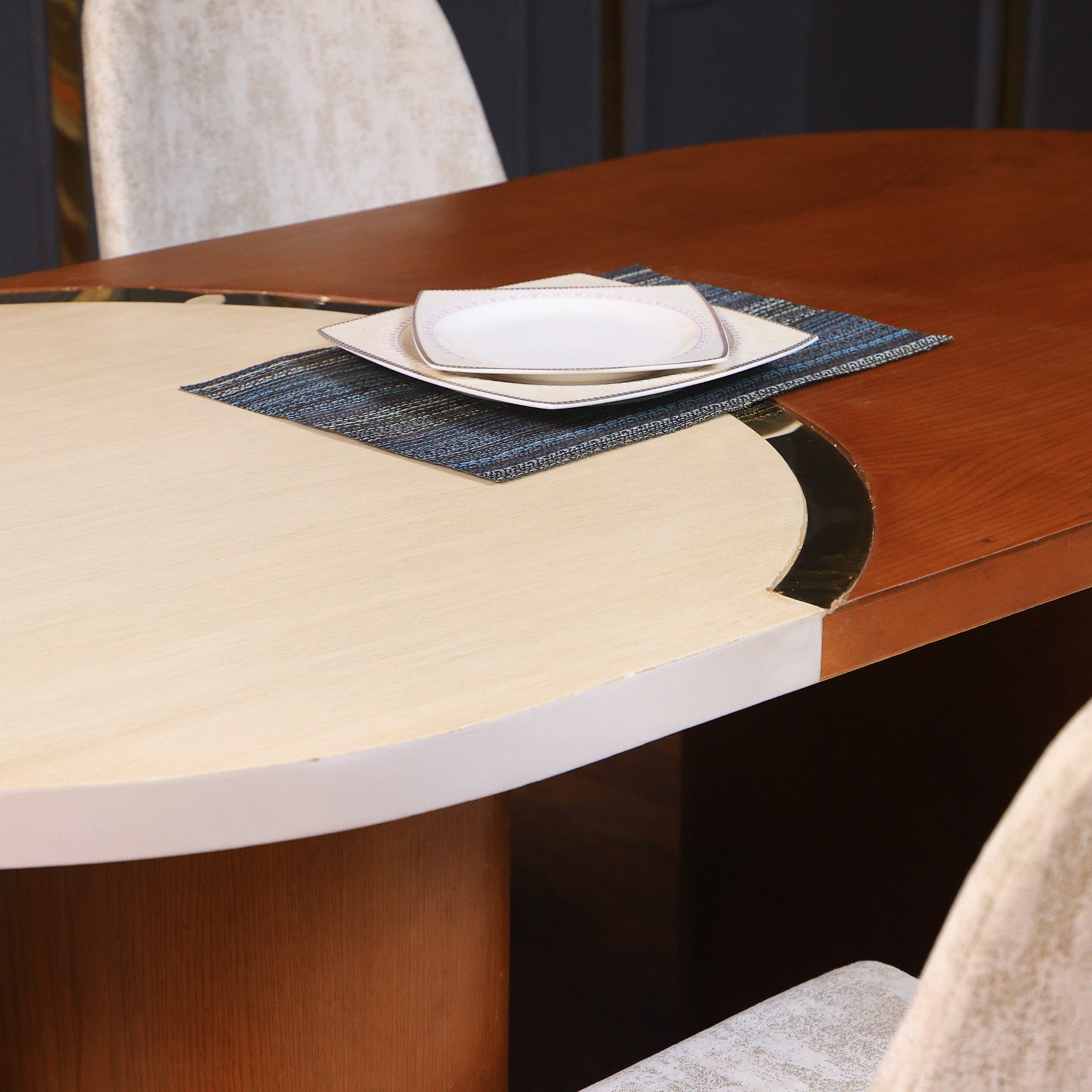 ترابيزة سفرة 648