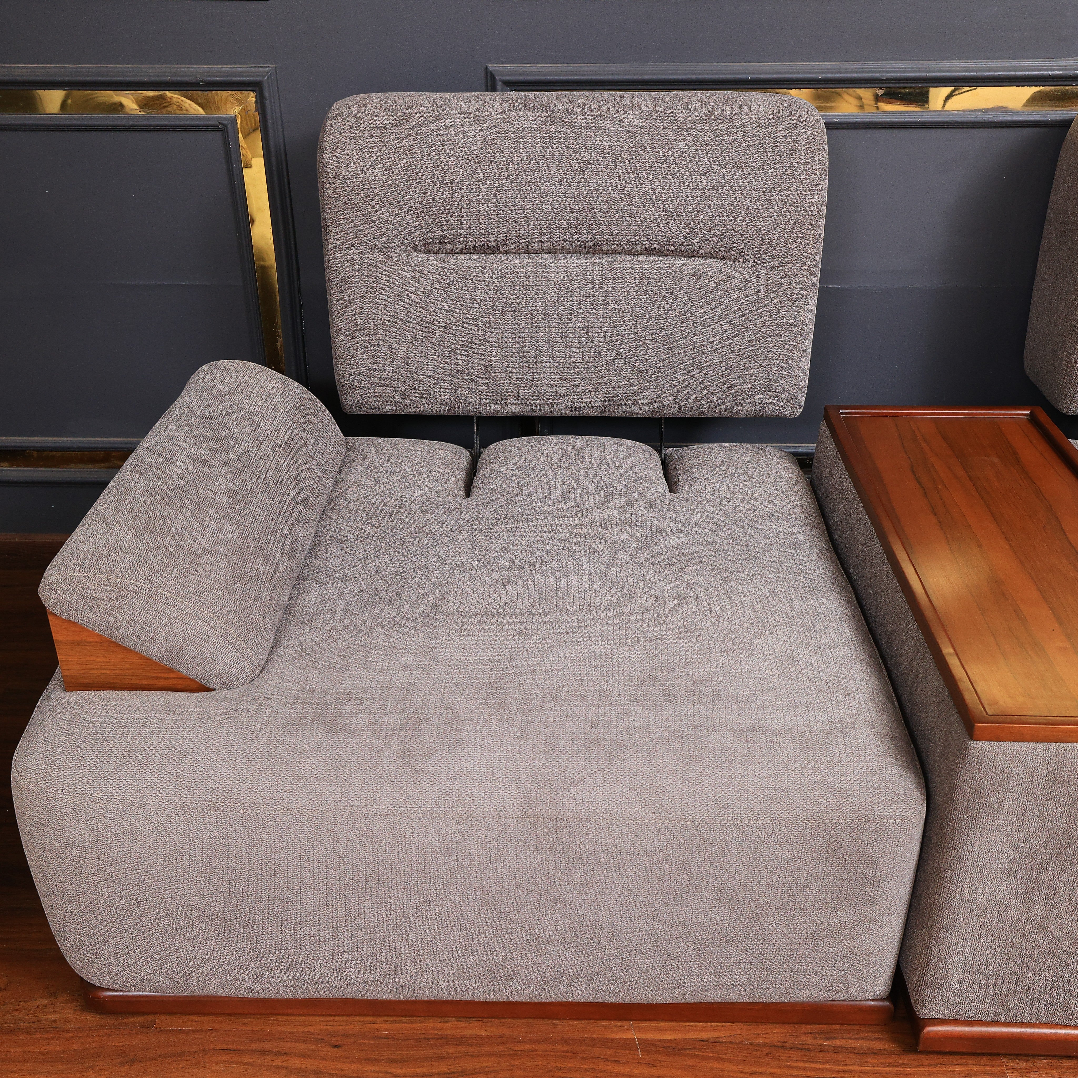 T740 انترية سرير