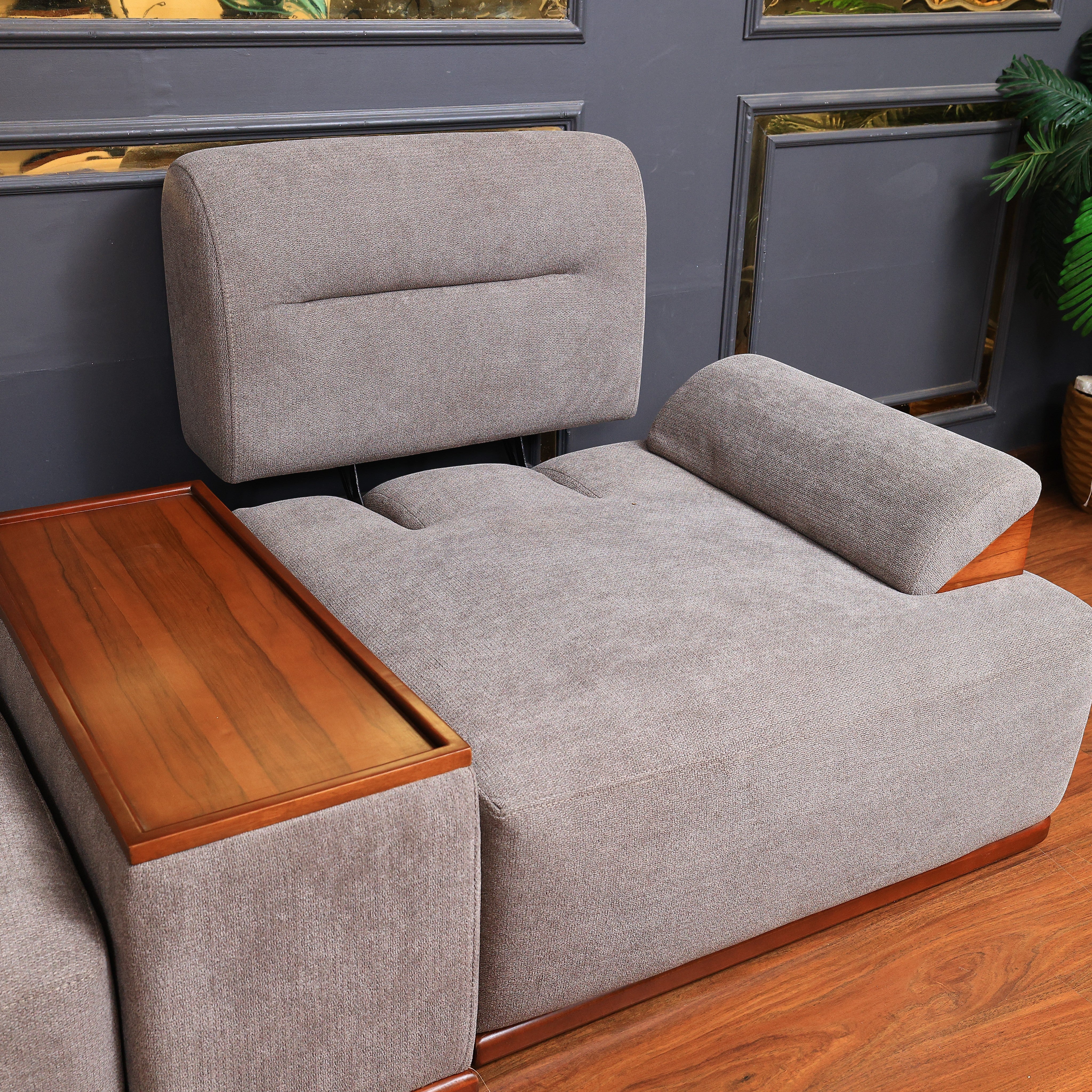 T740 انترية سرير