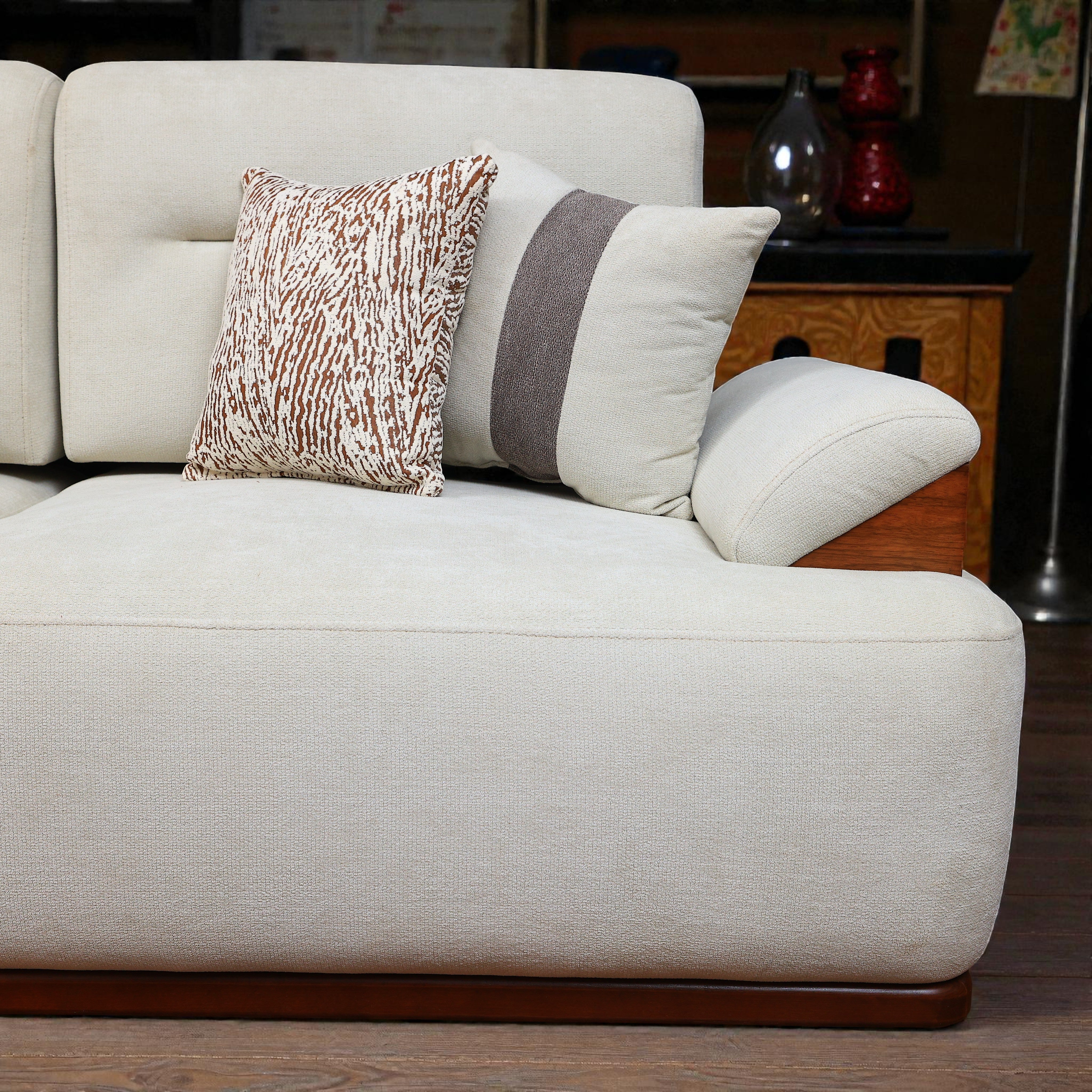 T740 انترية سرير