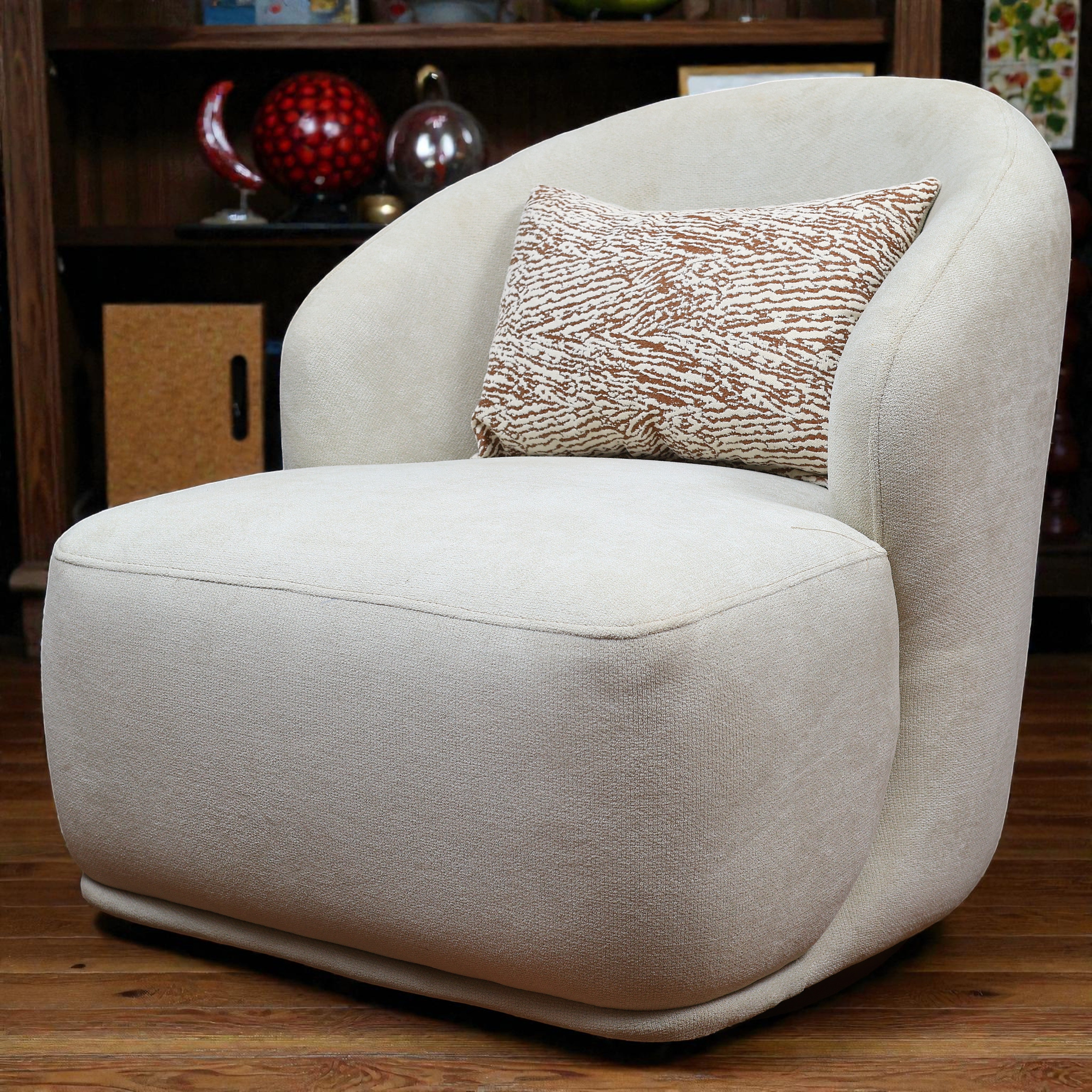 T740 انترية سرير