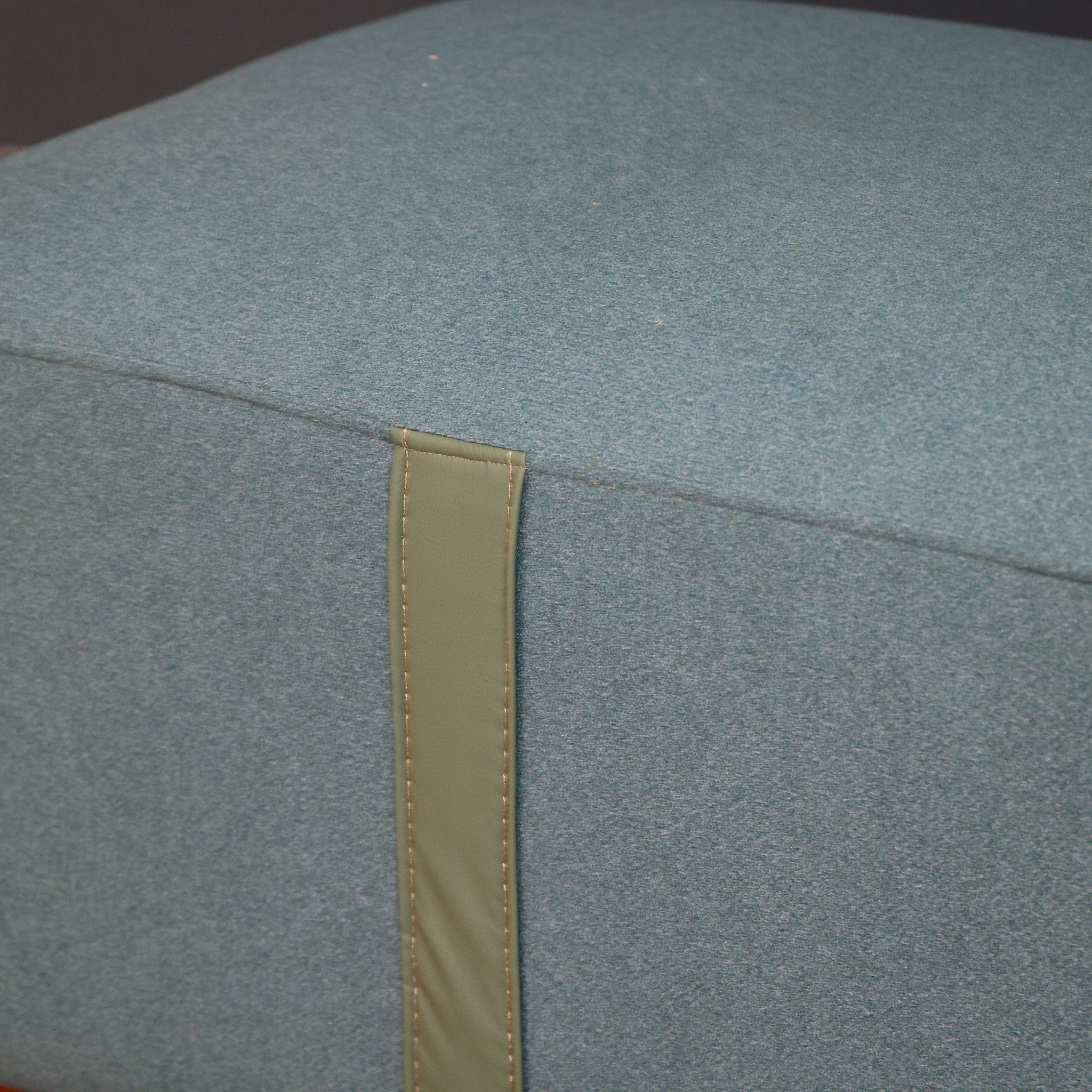 T332 ركنة سرير و سحارة