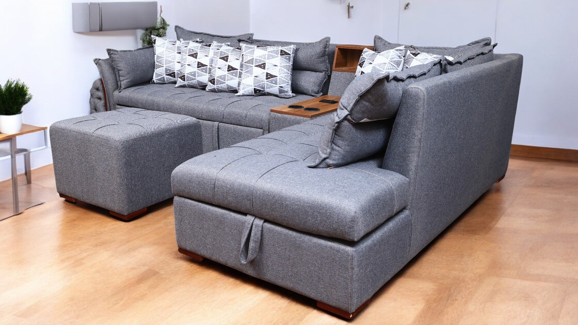 ركنة سرير وسحارة 313