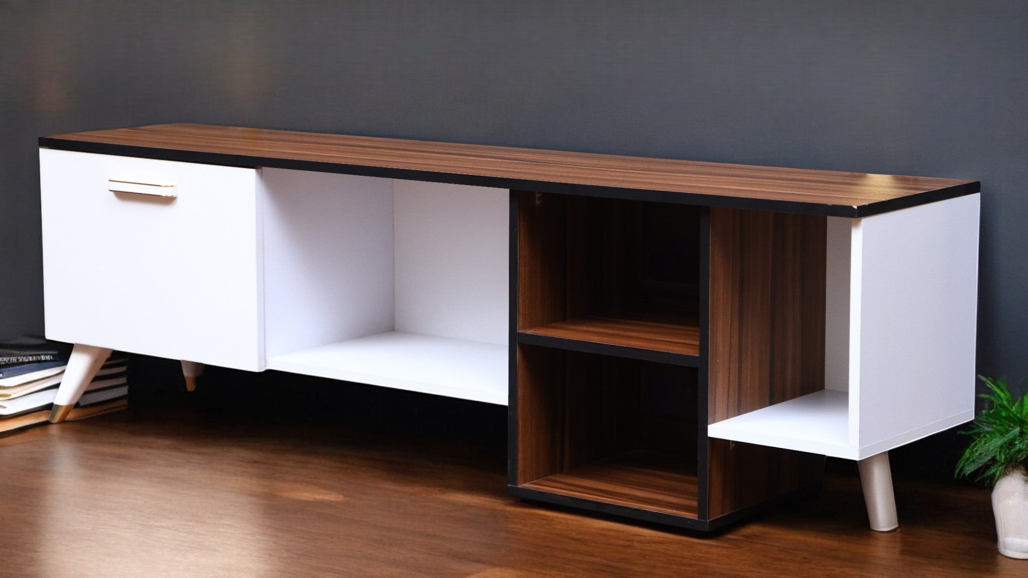 ترابيزة تليفزيون 187