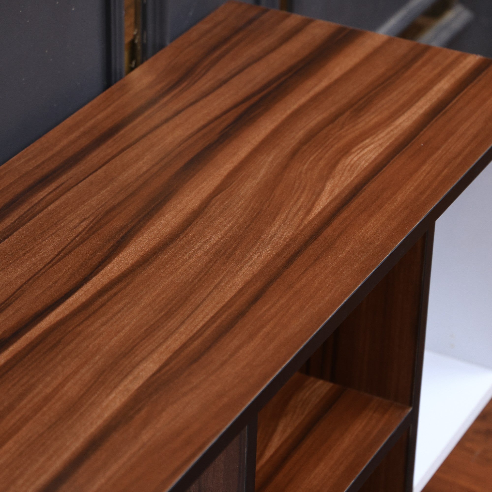 ترابيزة تليفزيون 187