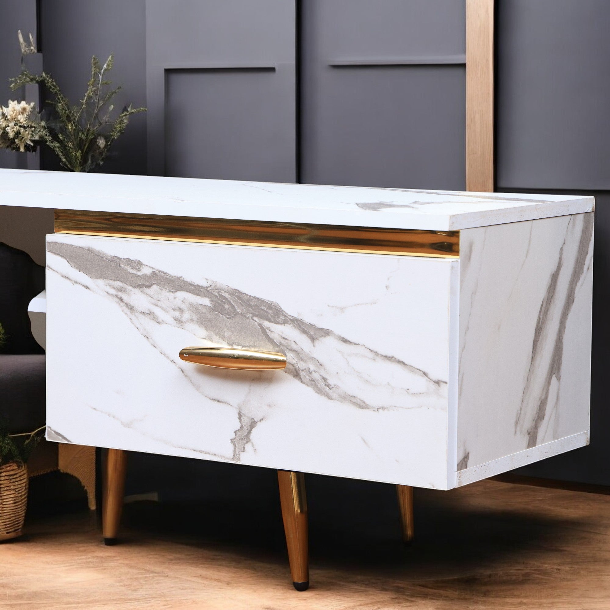 ترابيزة تليفزيون 189