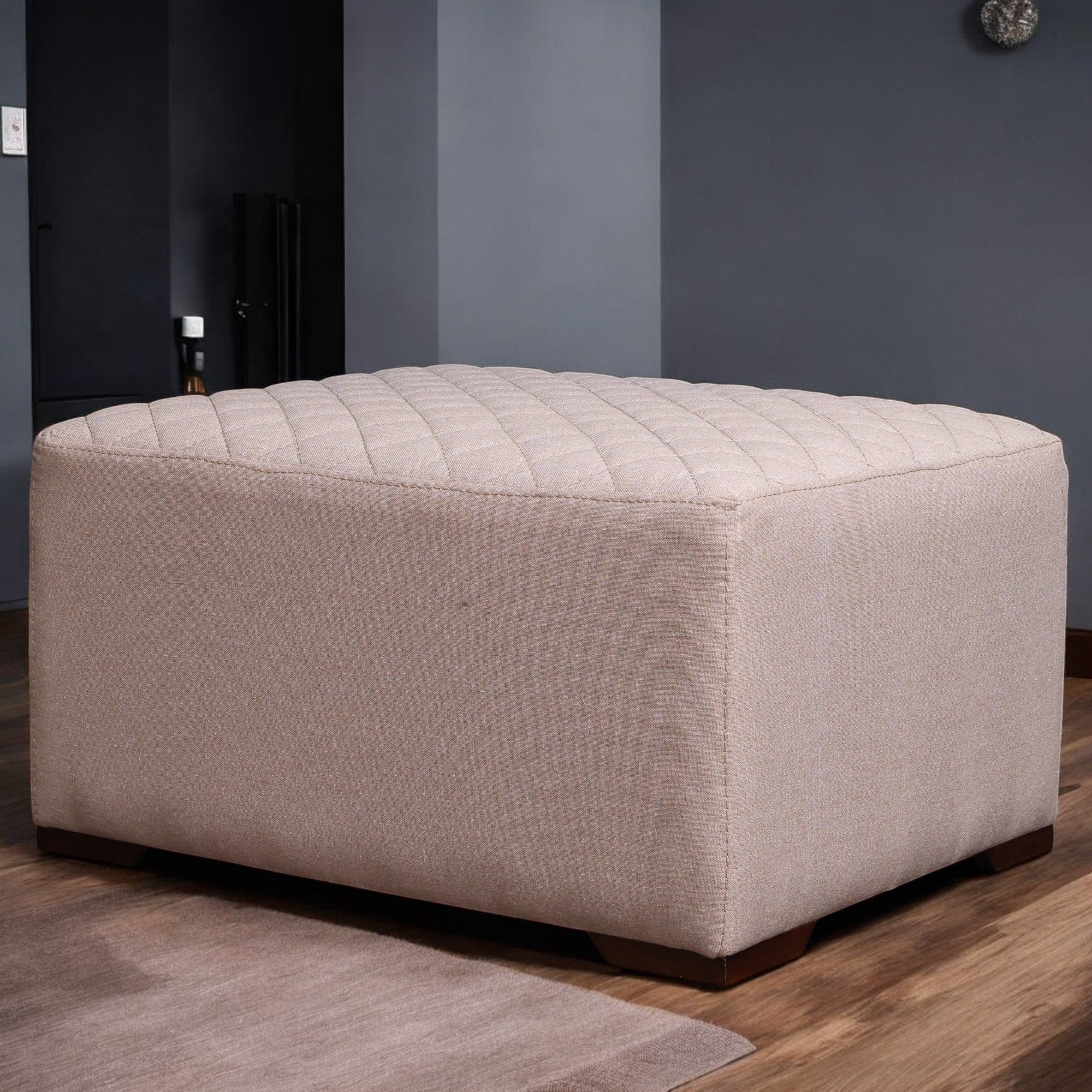 ركنة سرير وسحارة T173