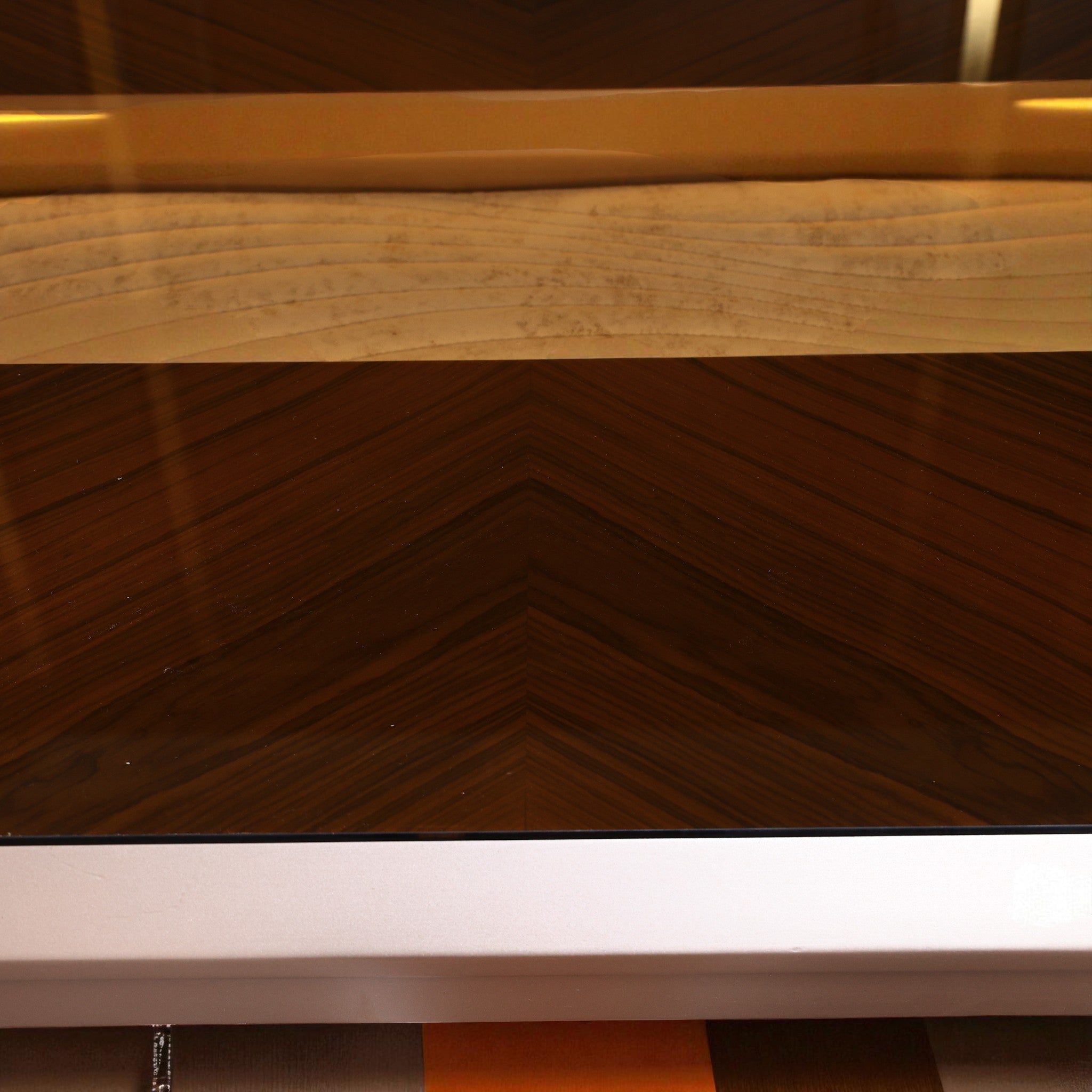 غرفة سفرة 576