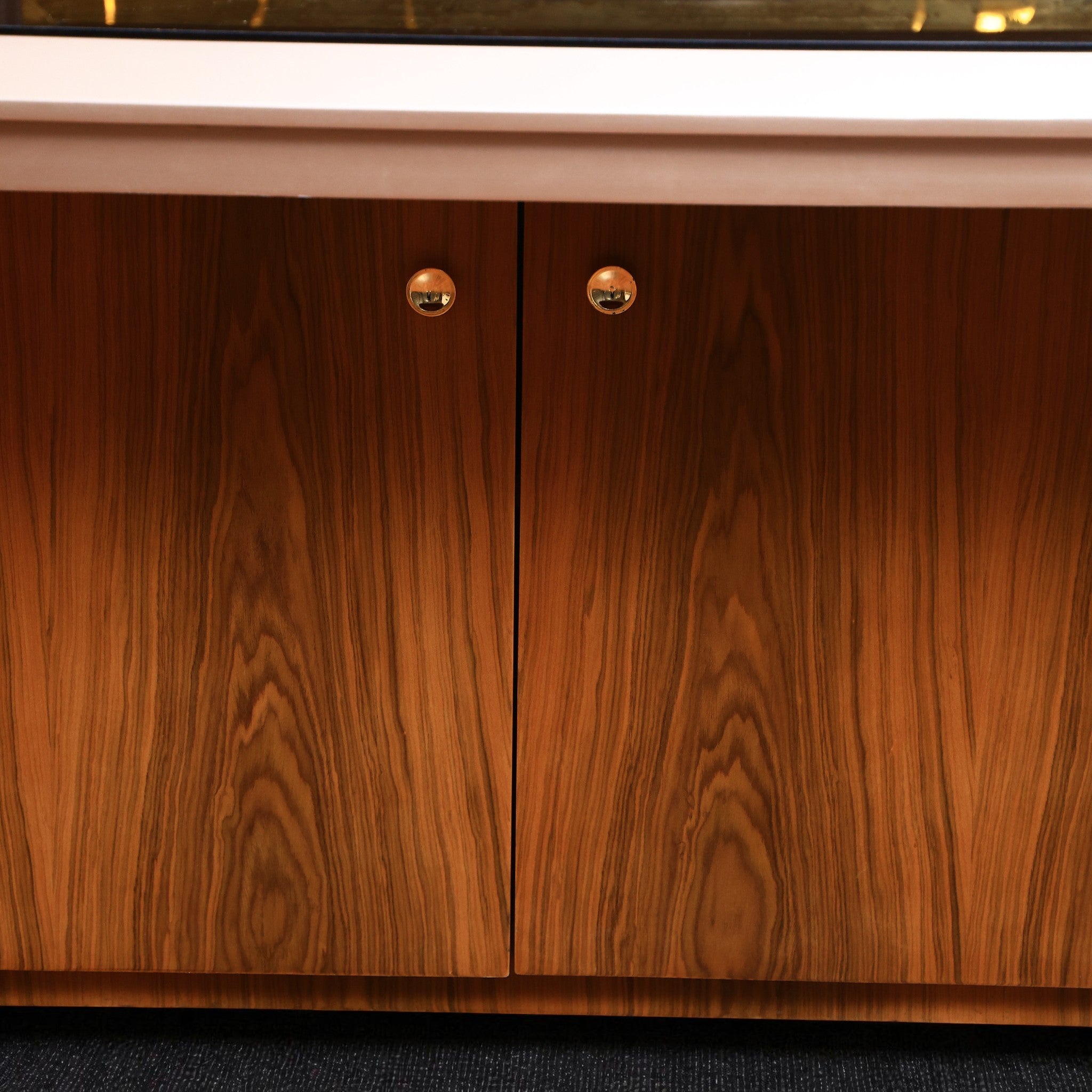 غرفة سفرة 577