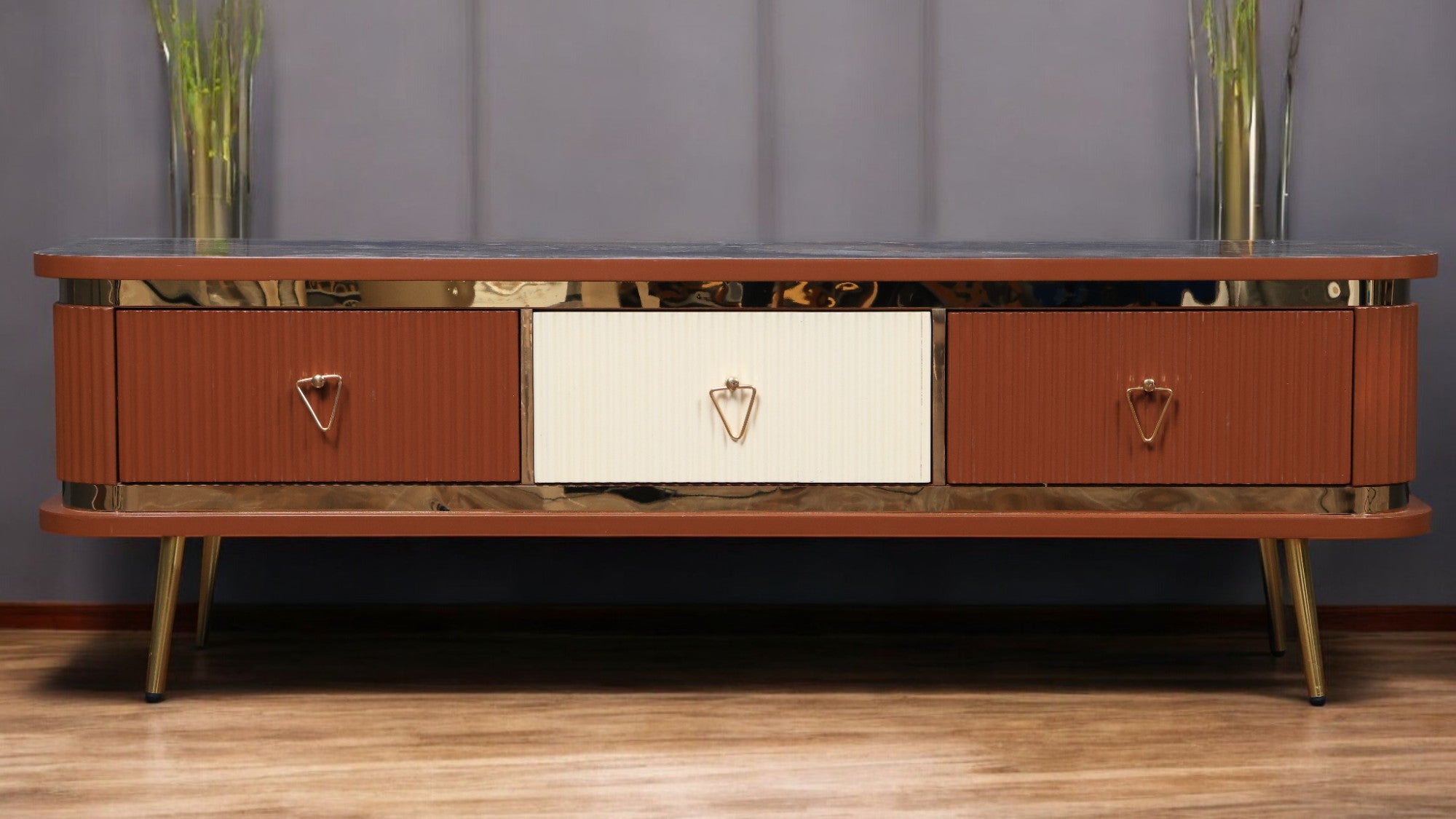 ترابيزة تليفزيون 165