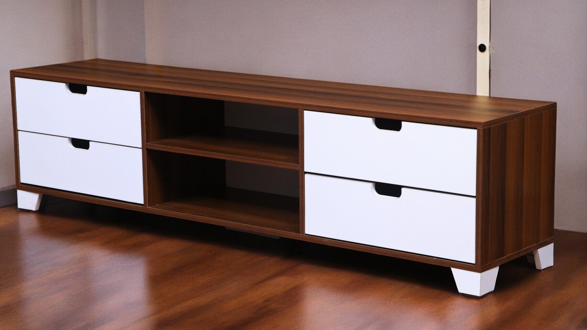 ترابيزة تليفزيون 191