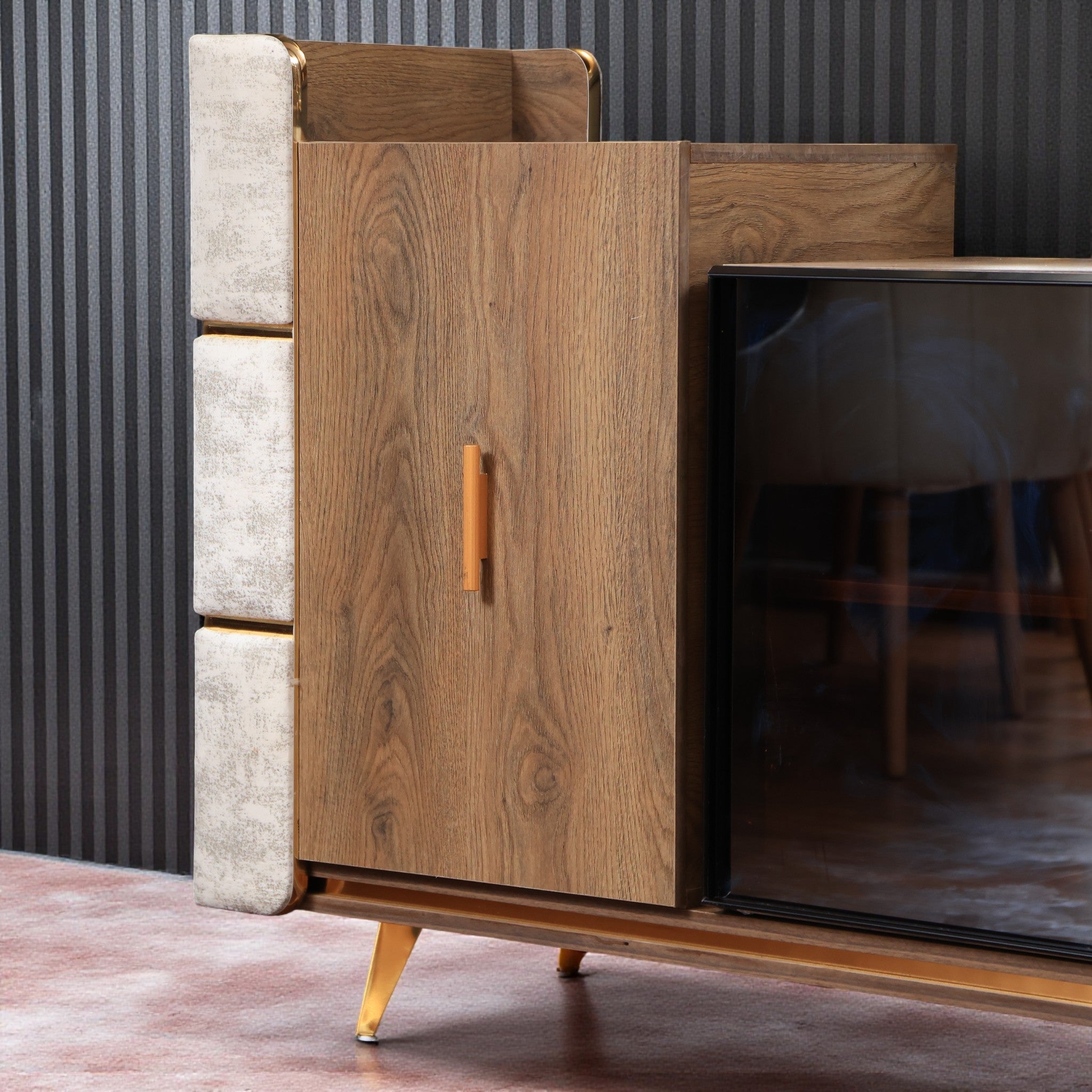 غرفة سفرة 421