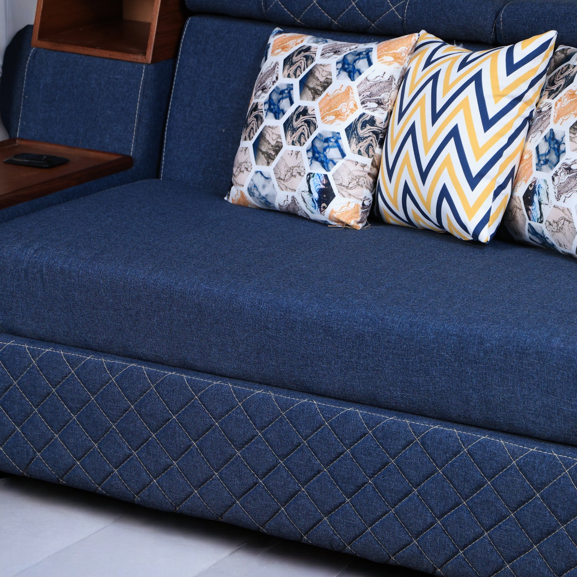 ركنة سرير وسحارة 143