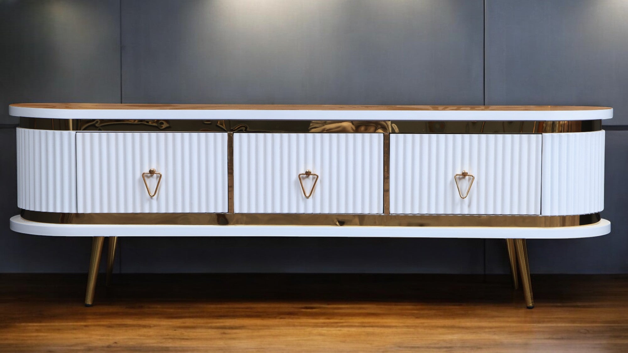 ترابيزة تليفزيون 159