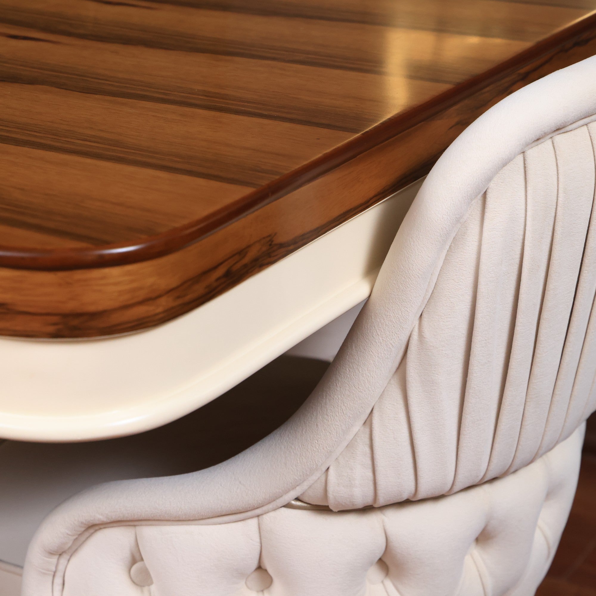 غرفة سفرة 383