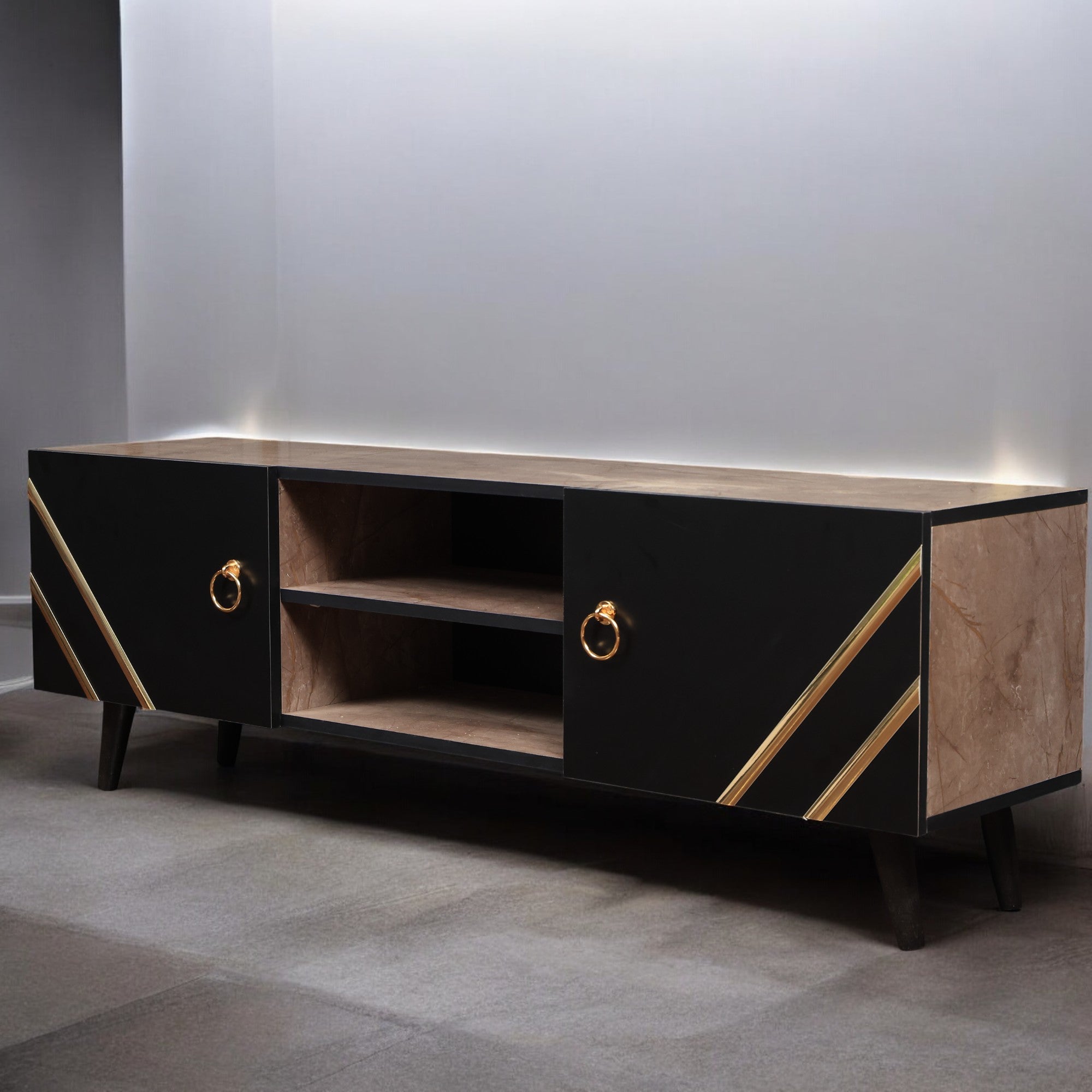 ترابيزة تليفزيون 162