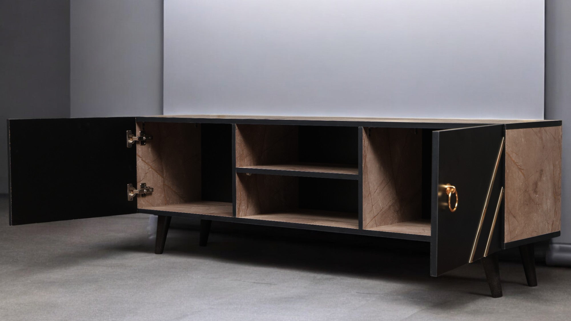 ترابيزة تليفزيون 162