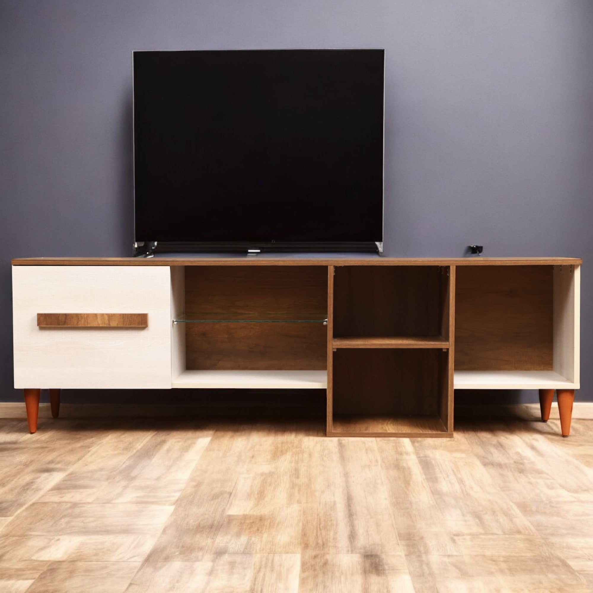 ترابيزة تليفزيون 184