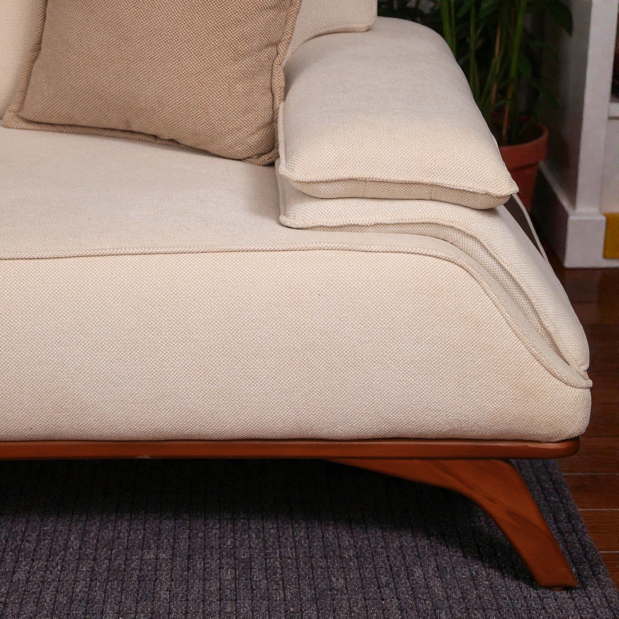 انترية سرير 720