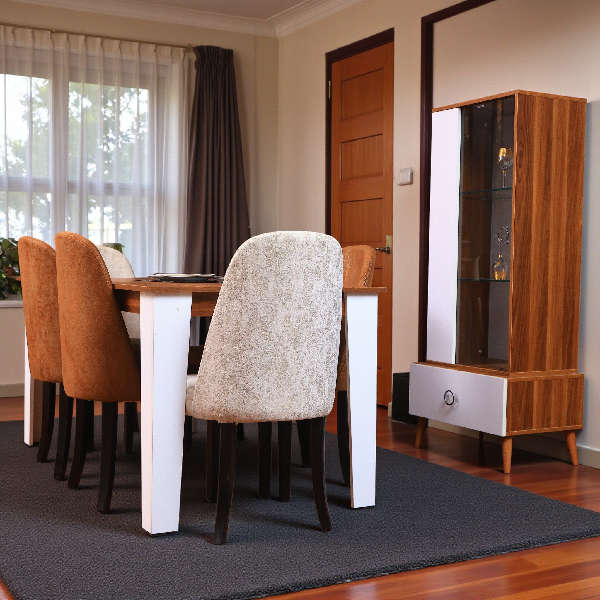 غرفة سفرة 596