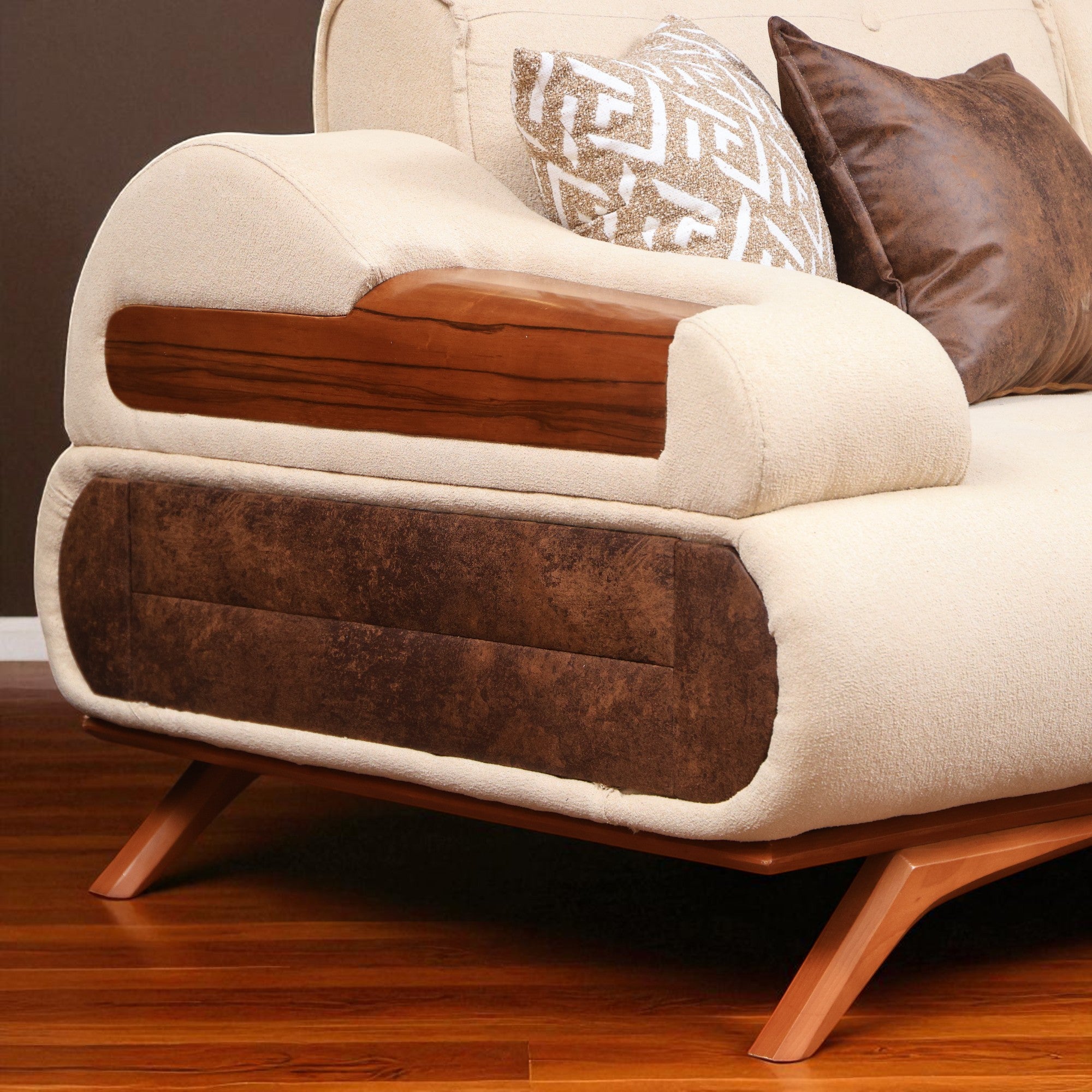 انترية سرير 668