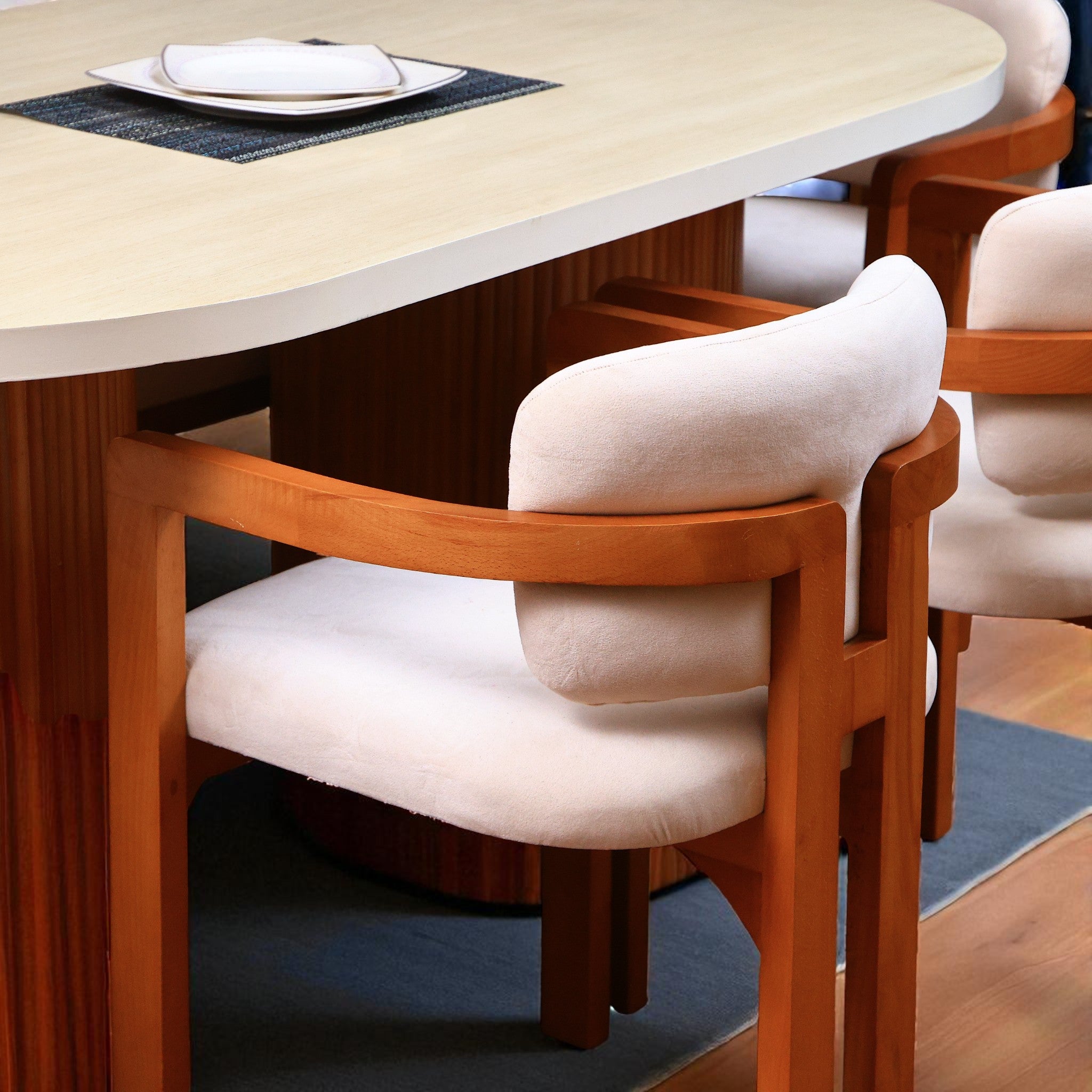 ترابيزة سفرة 554