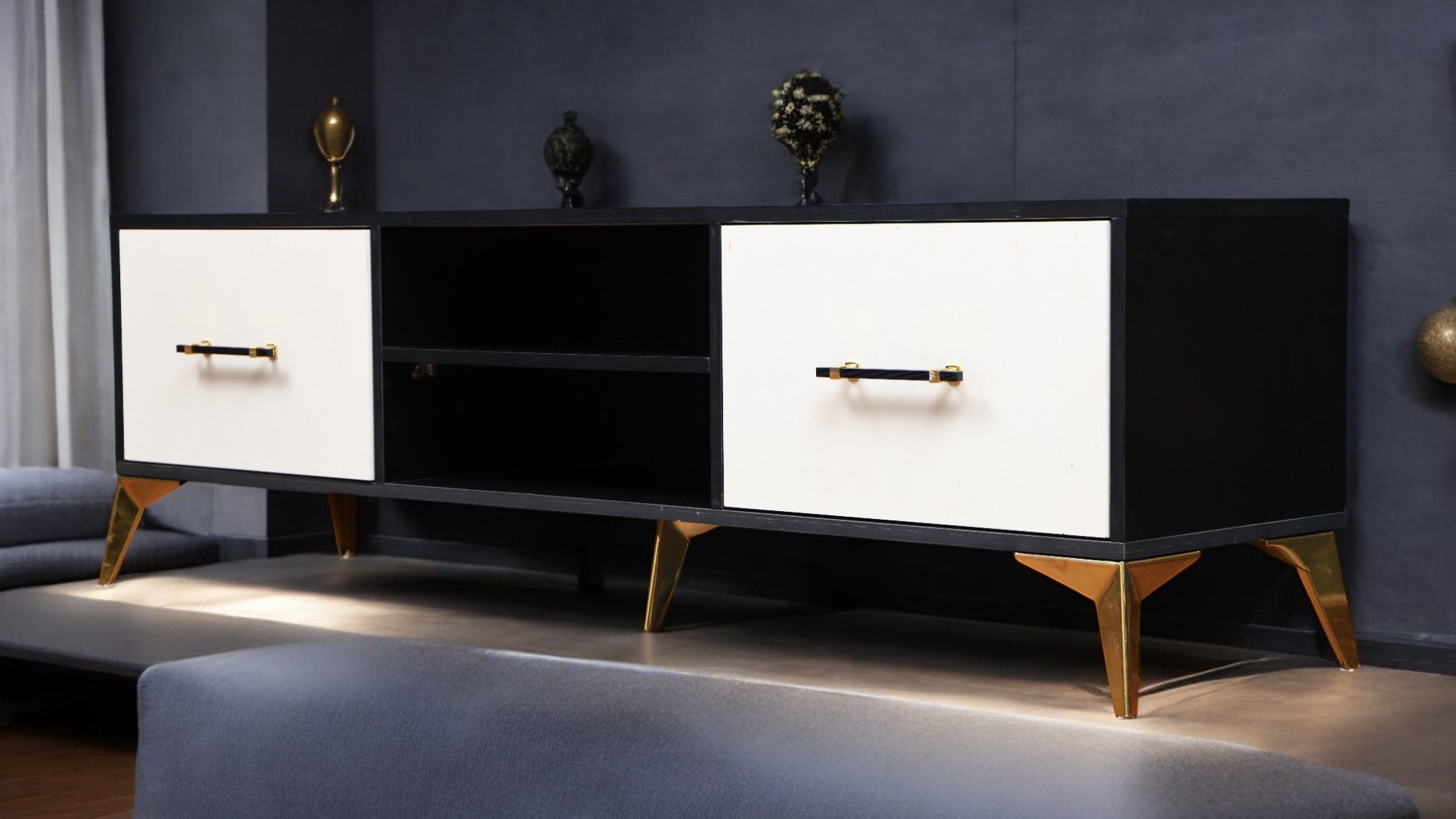 ترابيزة تليفزيون 181