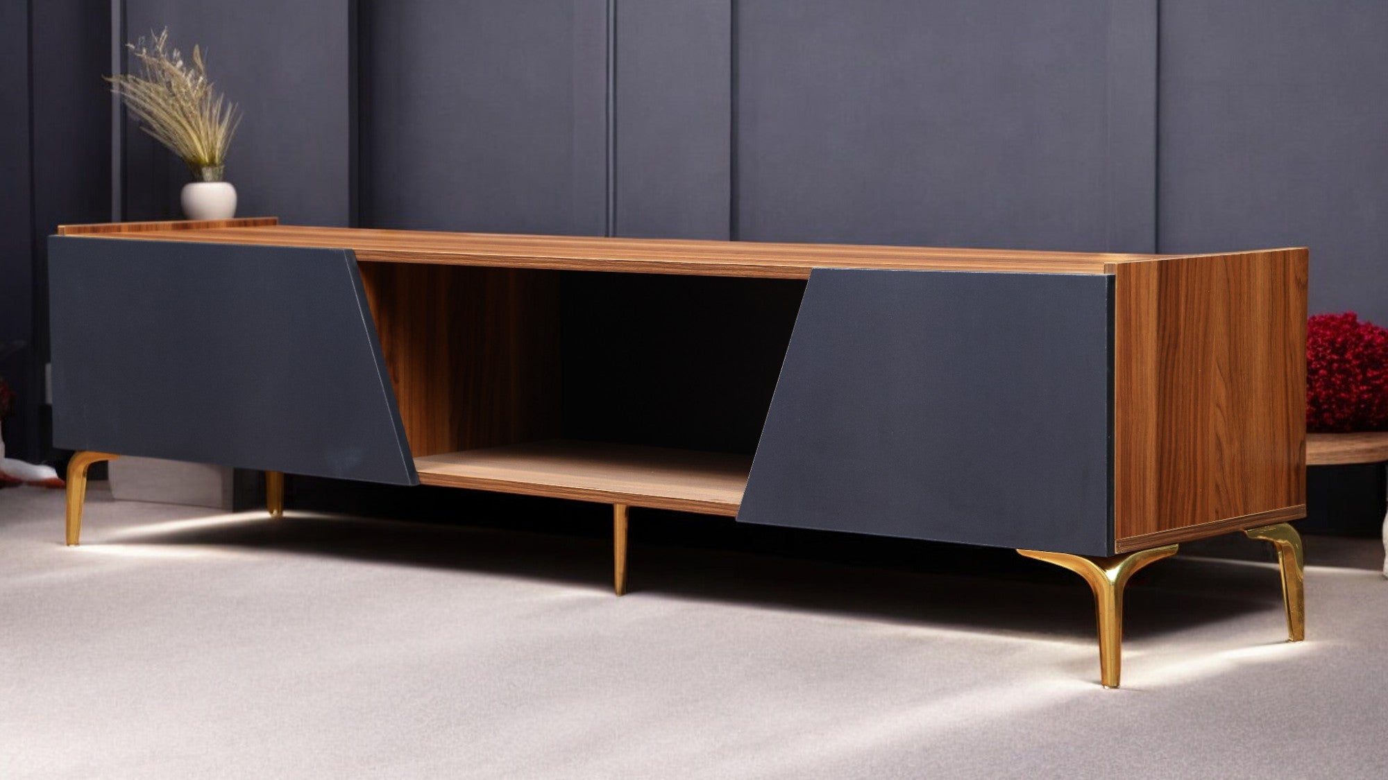 ترابيزة تليفزيون 182