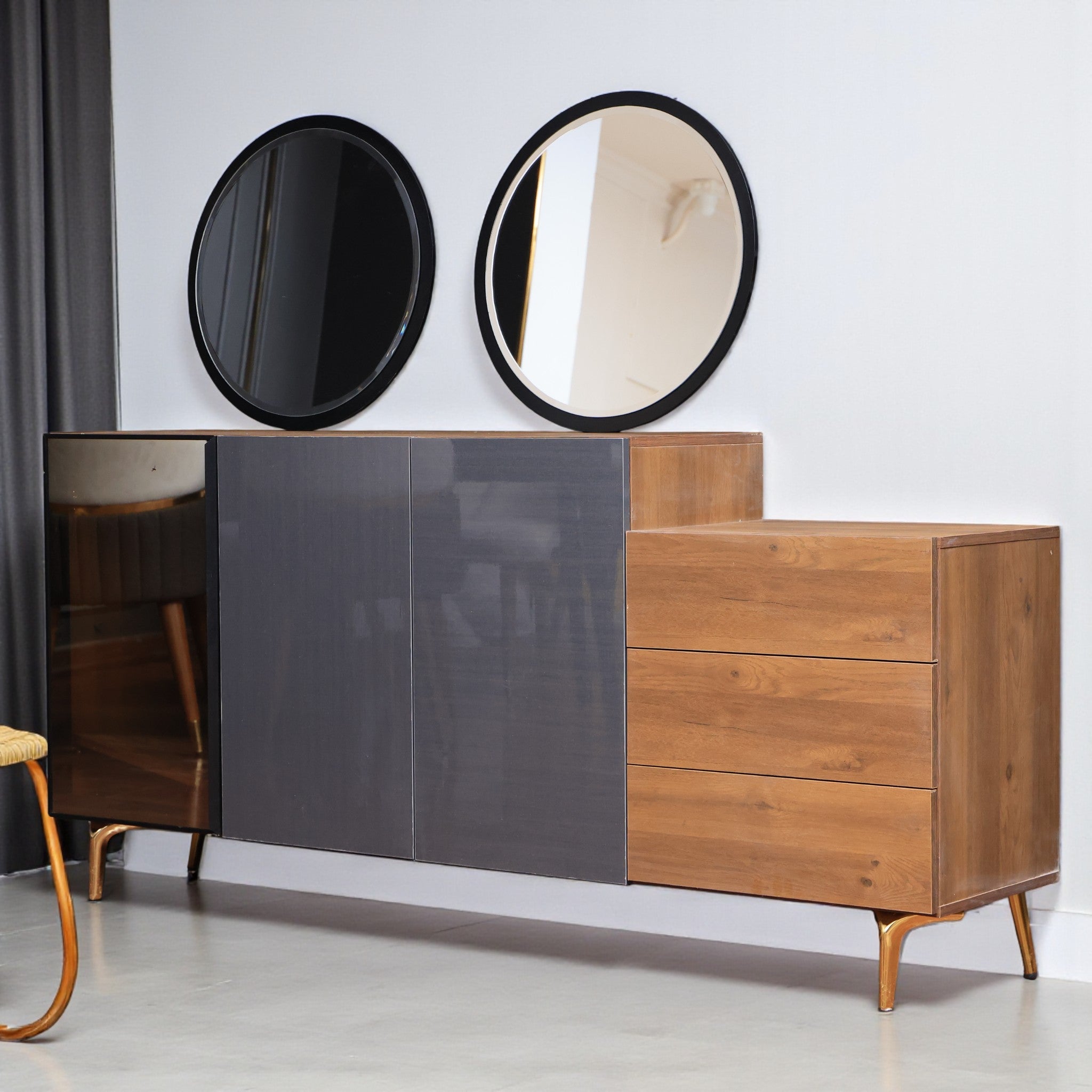 غرفة سفرة 327