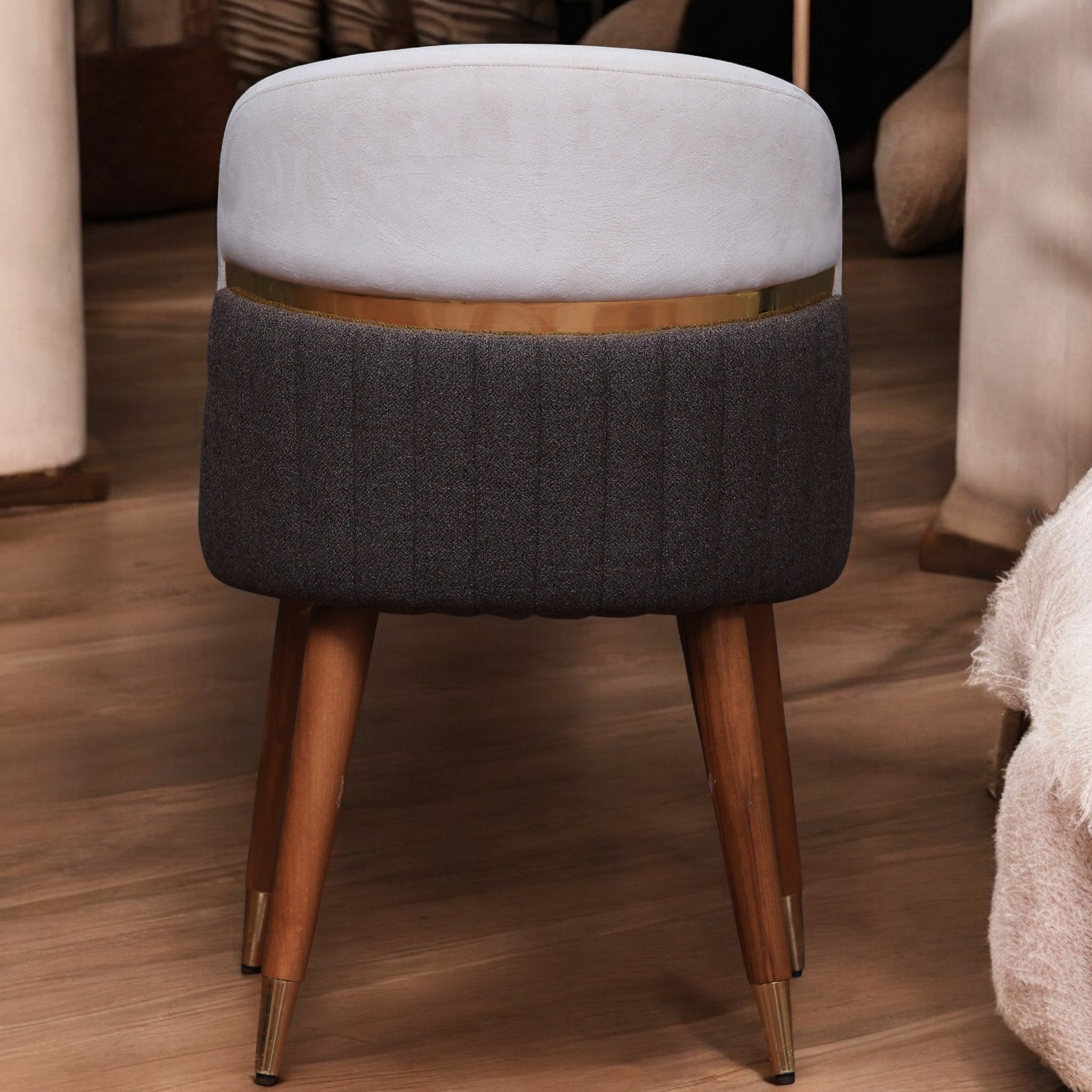 غرفة سفرة 327