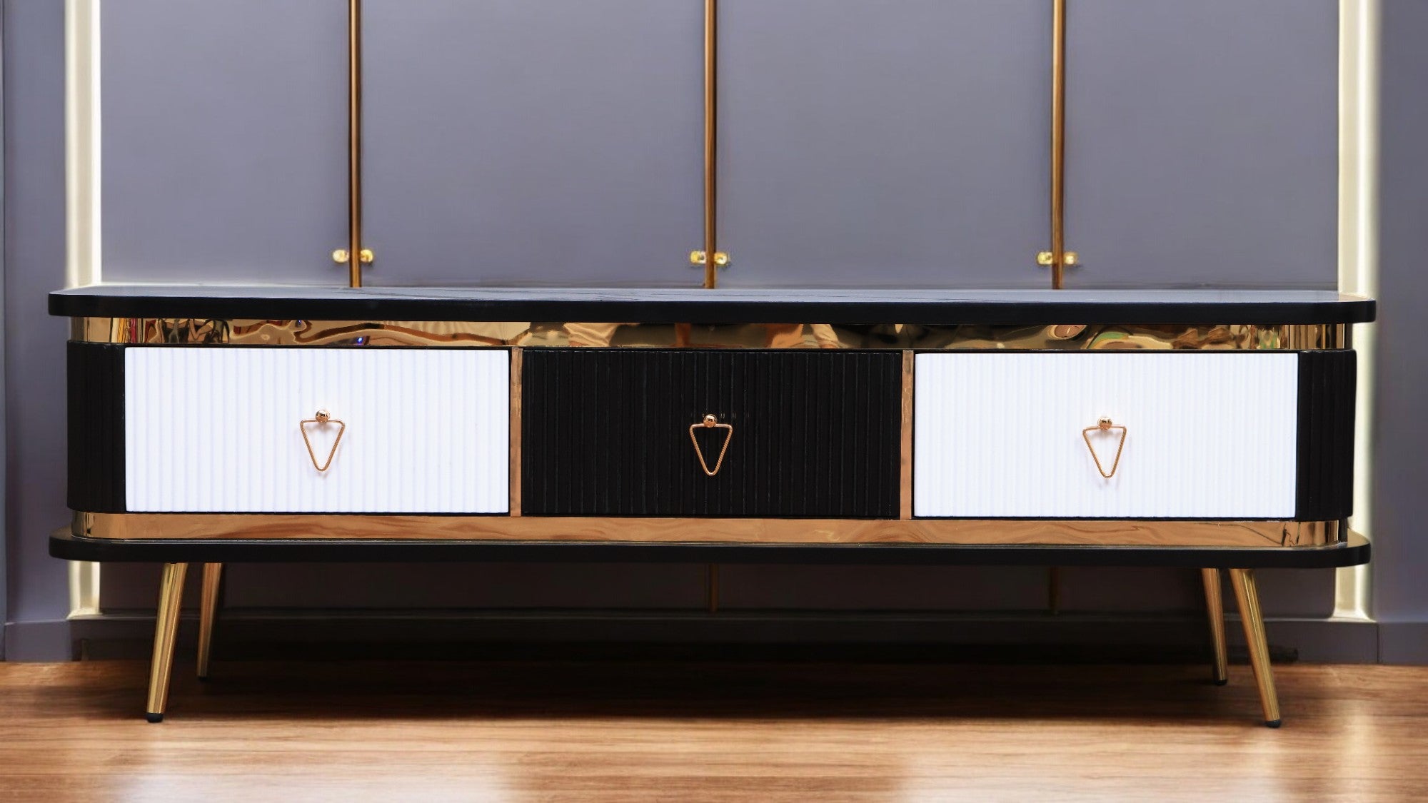 ترابيزة تليفزيون 164