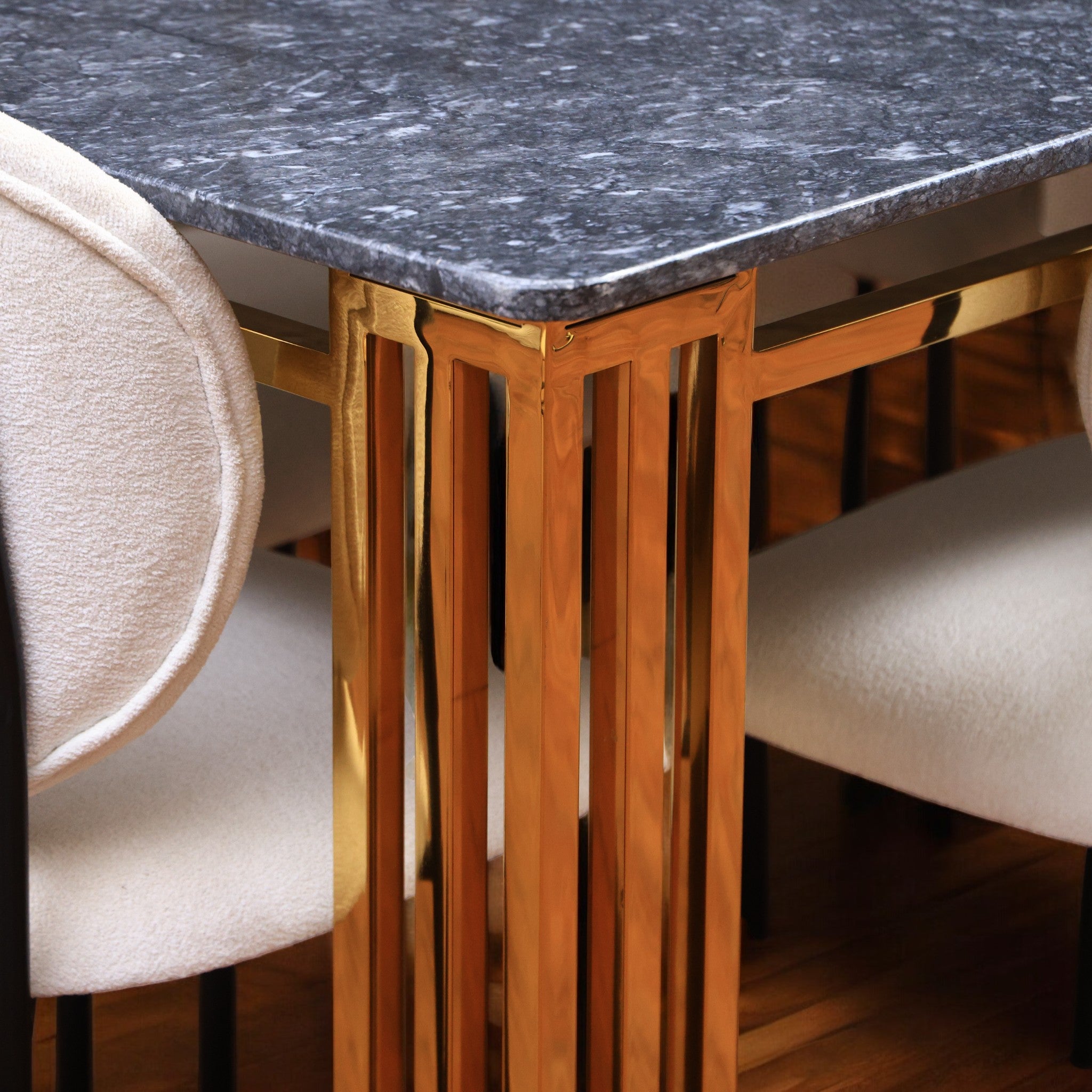 ترابيزة سفرة 481