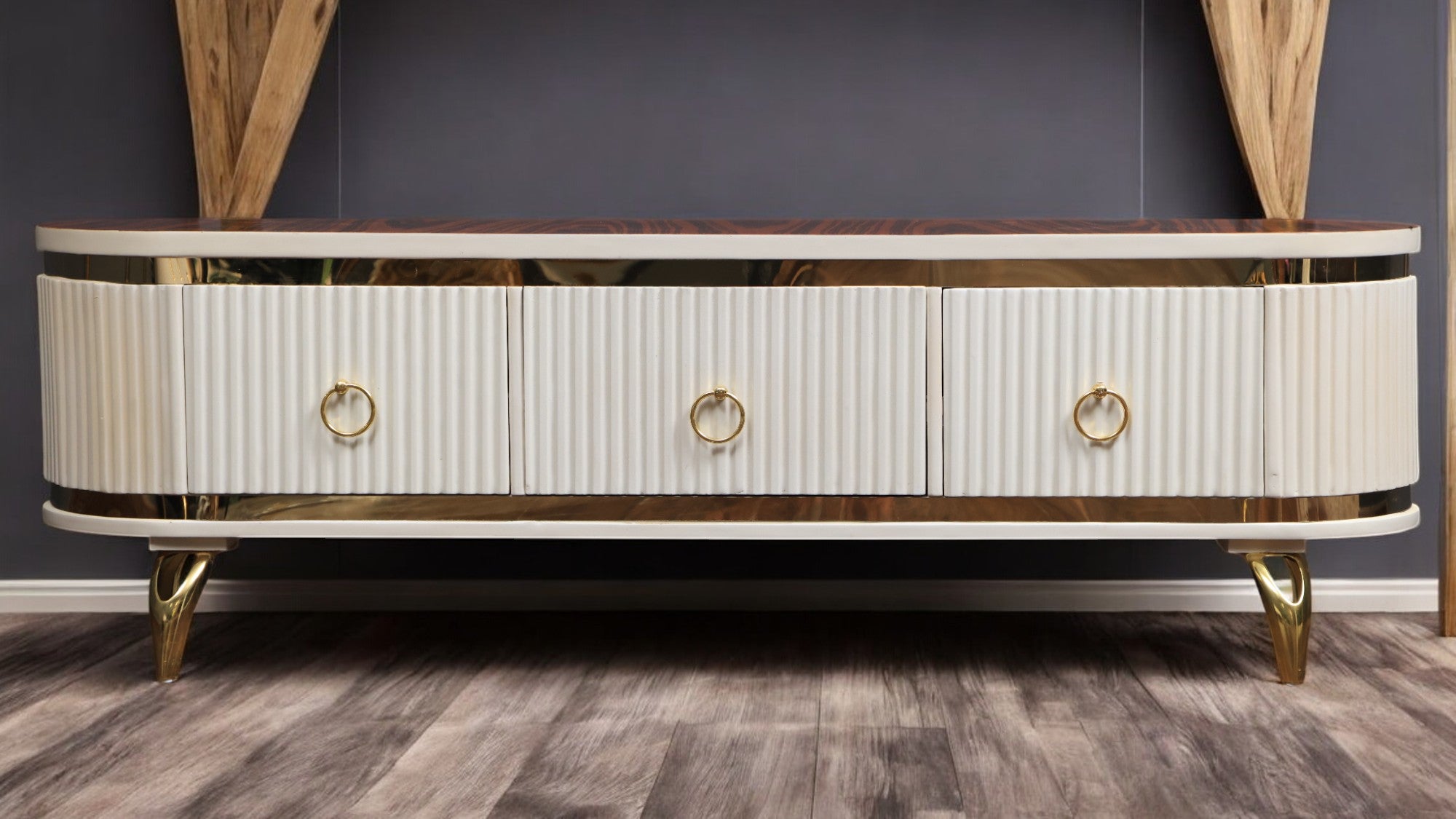 ترابيزة تليفزيون 176