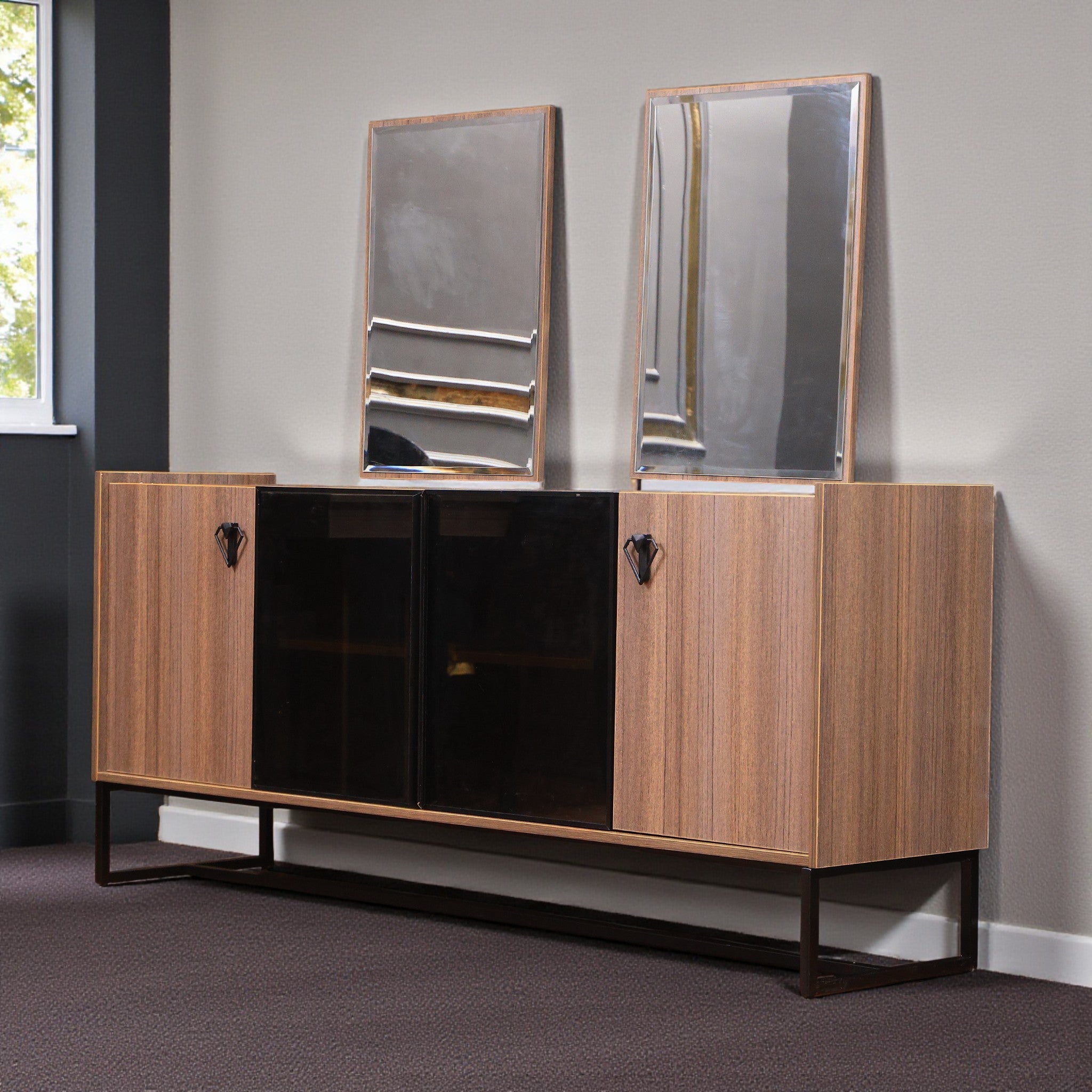 غرفة سفرة 644