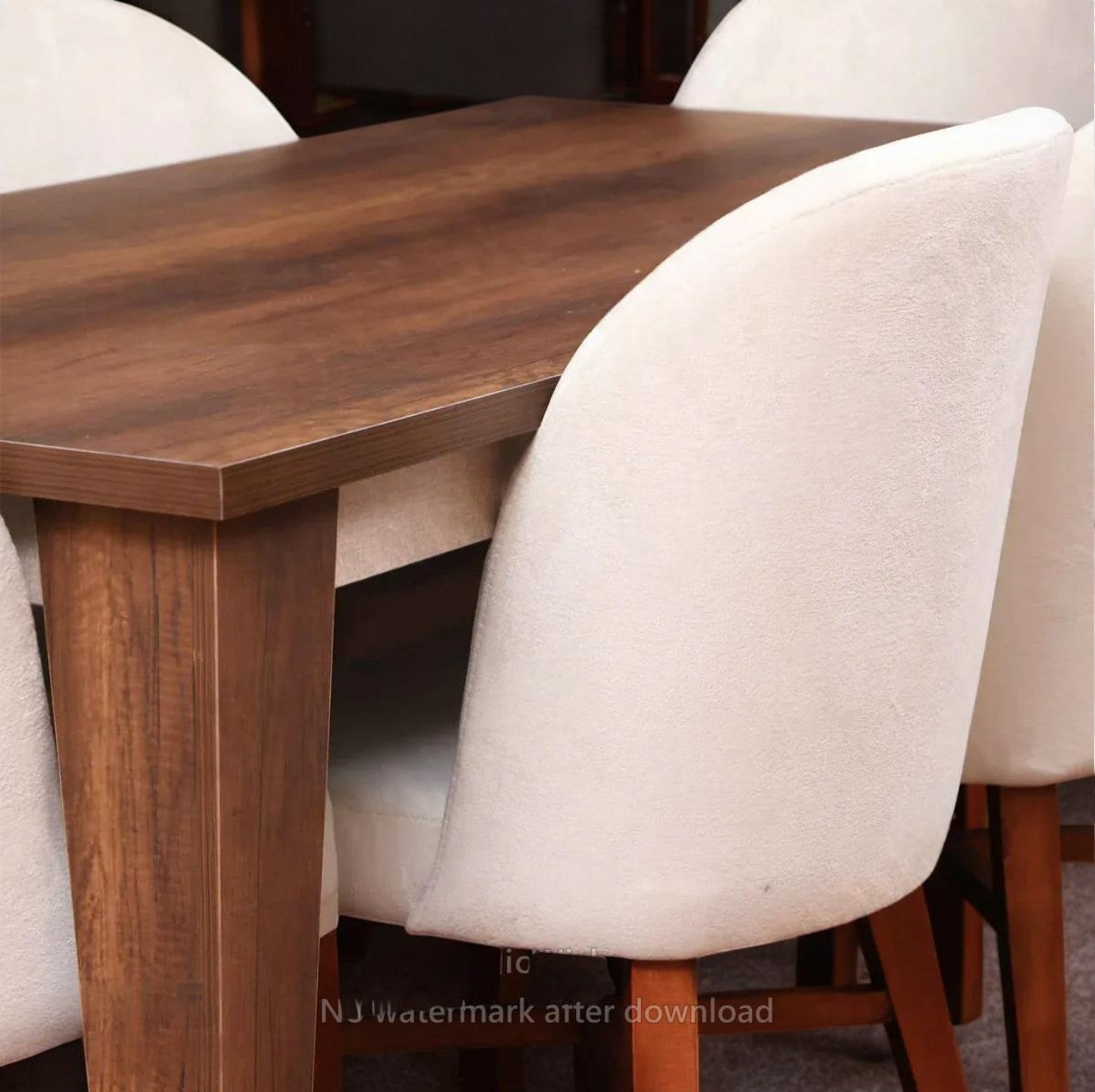 T129 غرفة سفرة