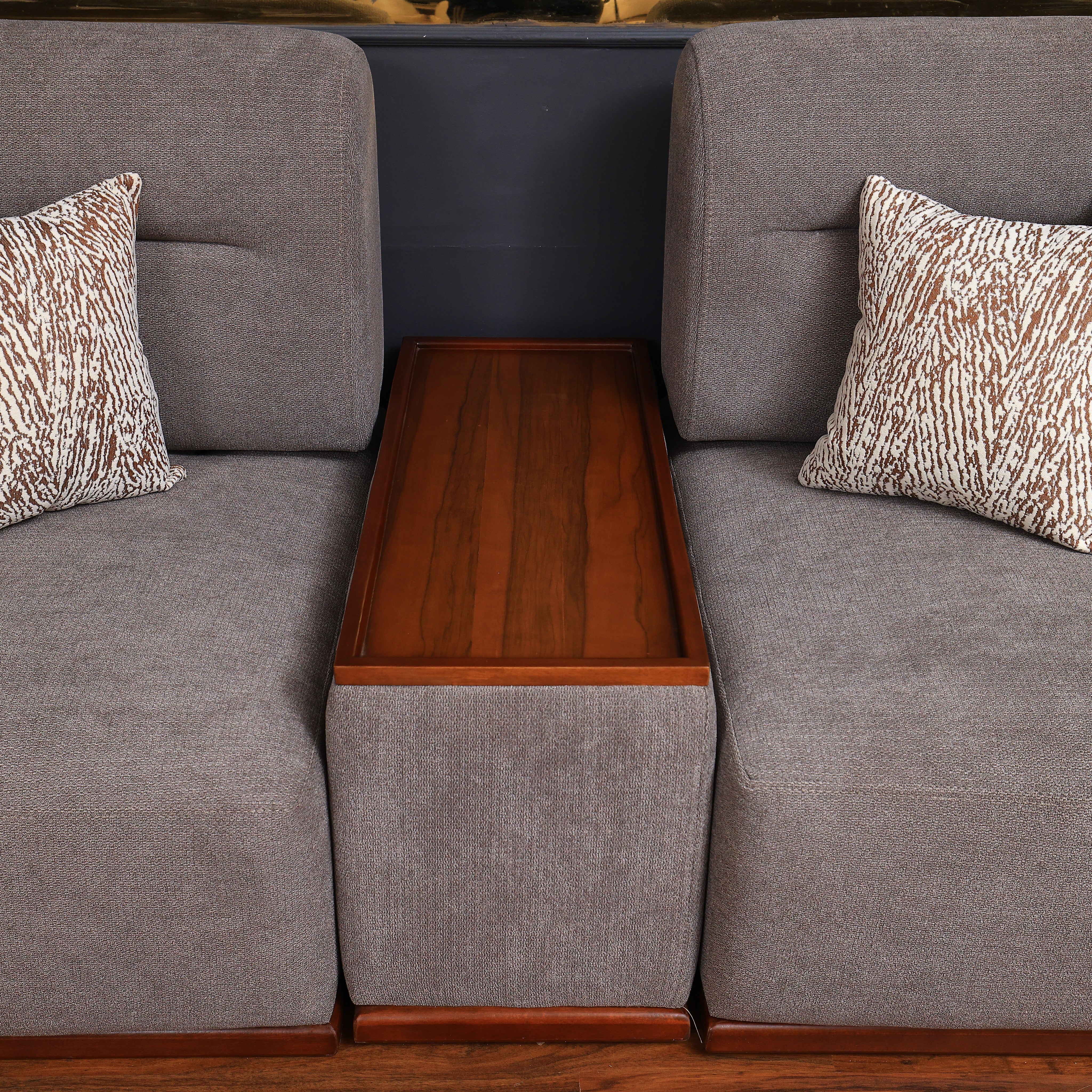 T740 انترية سرير